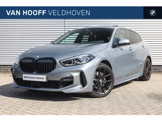 BMW 1 Serie 118i High Executive M Sport Automaat / Panoramadak / Sportstoelen / Achteruitrijcamera / Stoelverwarming / LED / M Sportonderstel / Live Cockpit Professional