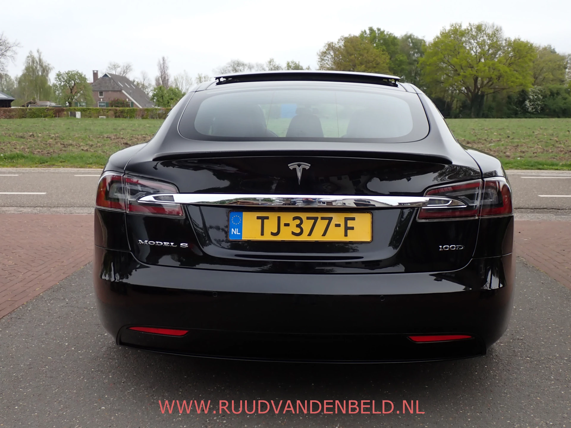 Hoofdafbeelding Tesla Model S