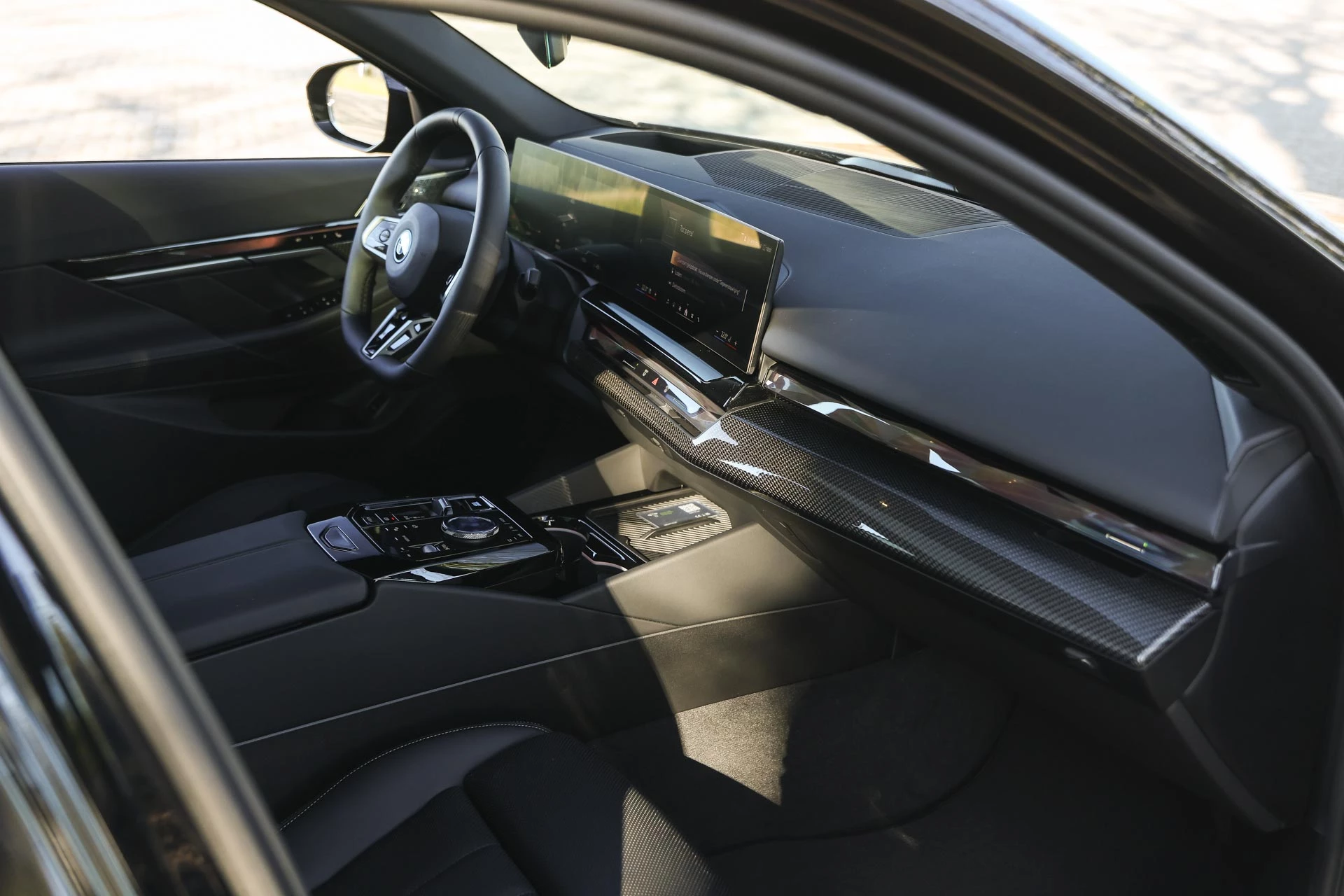 Hoofdafbeelding BMW i5