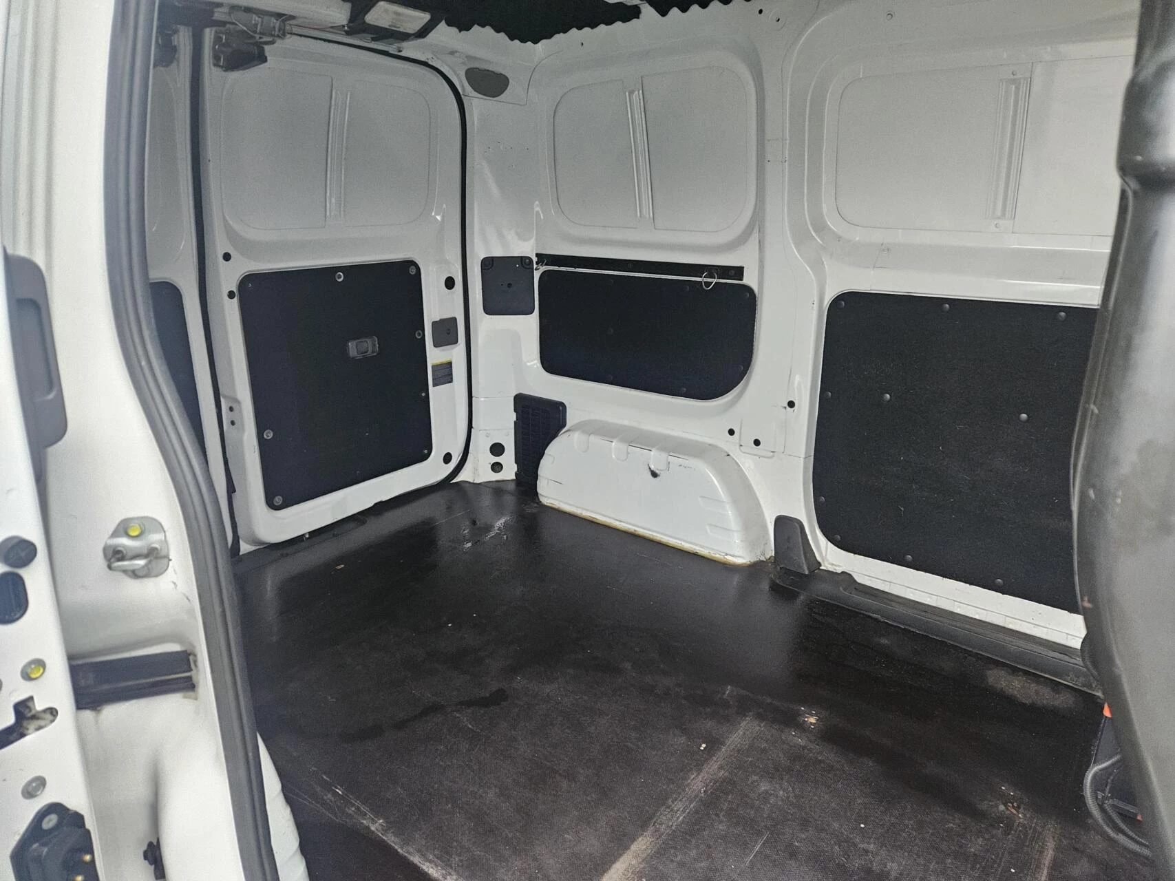 Hoofdafbeelding Nissan NV200