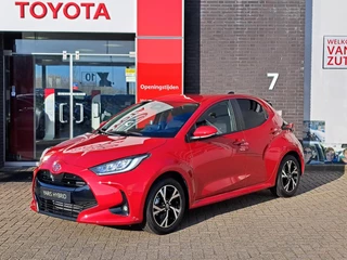Toyota Yaris 1.5 HYBRID 115 DYNAMIC COMFORT-PACK PARK-SENSOREN STUURVERWARMING NIEUW UIT VOORRAAD LEVERBAAR!