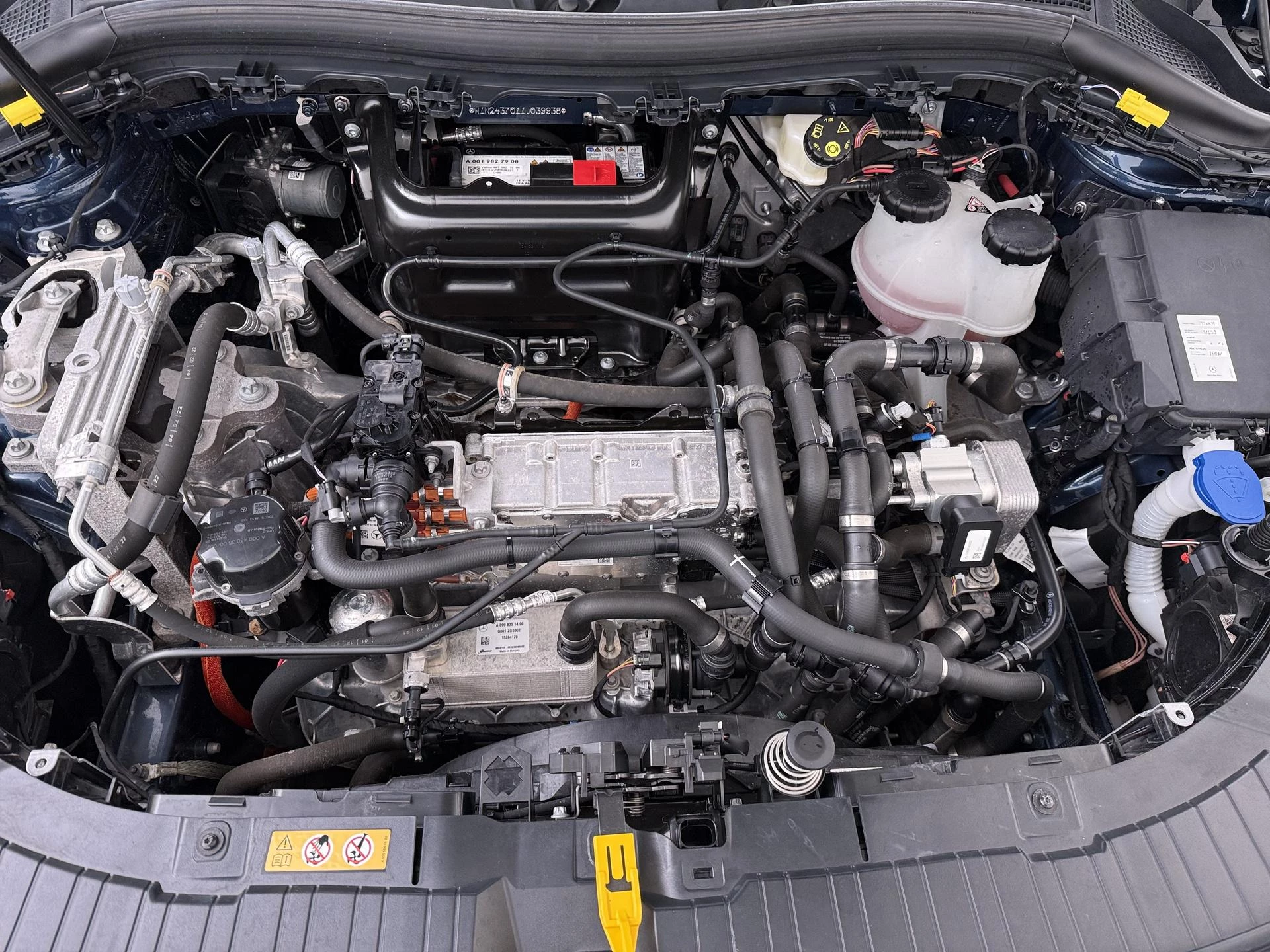 Hoofdafbeelding Mercedes-Benz EQA