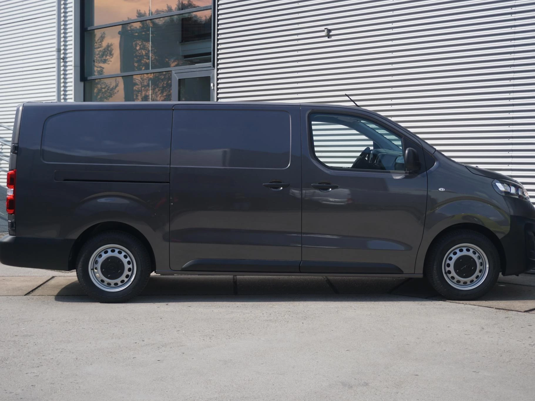 Hoofdafbeelding Opel Vivaro-e