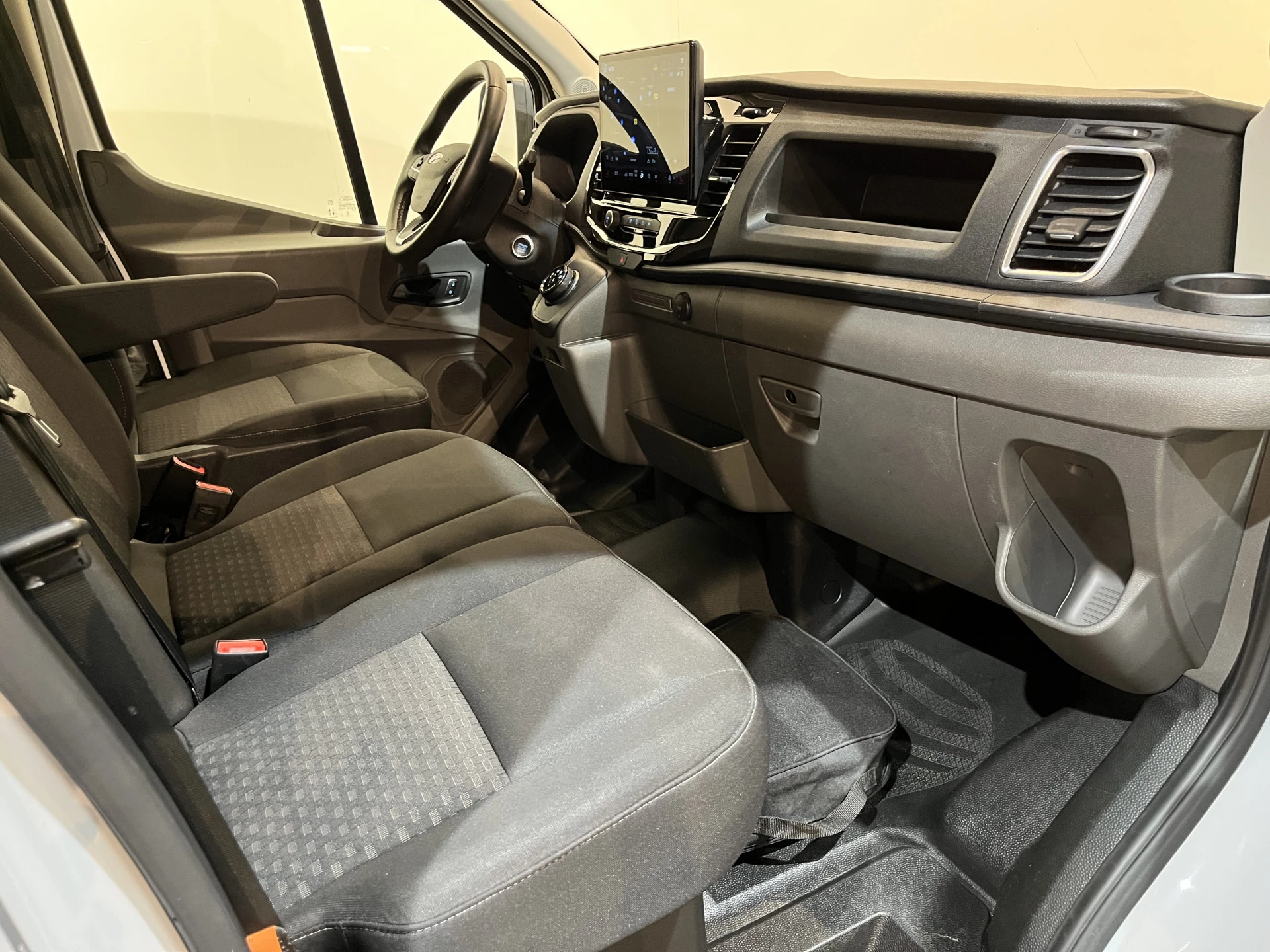 Hoofdafbeelding Ford E-Transit