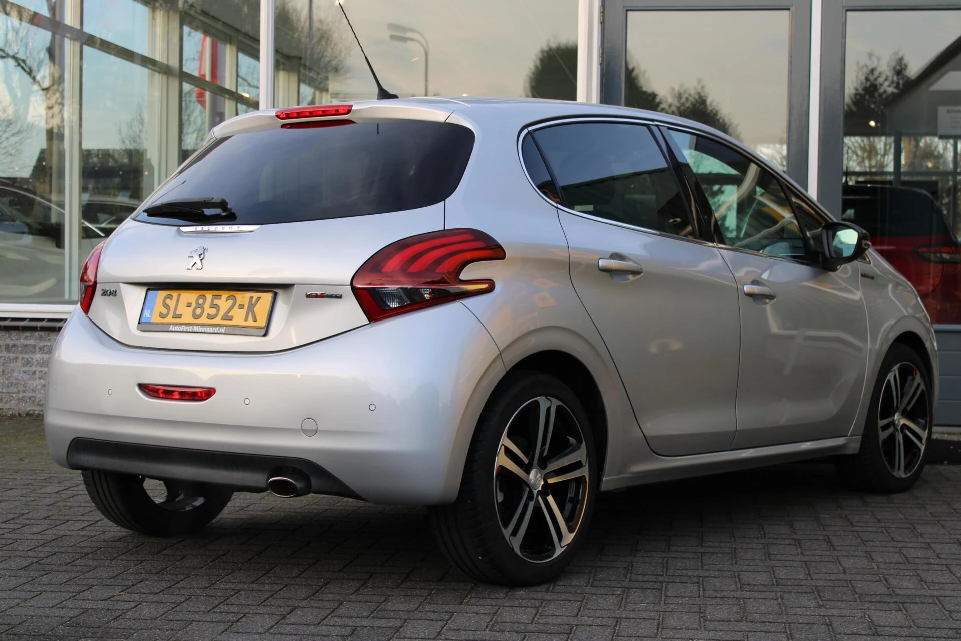 Hoofdafbeelding Peugeot 208