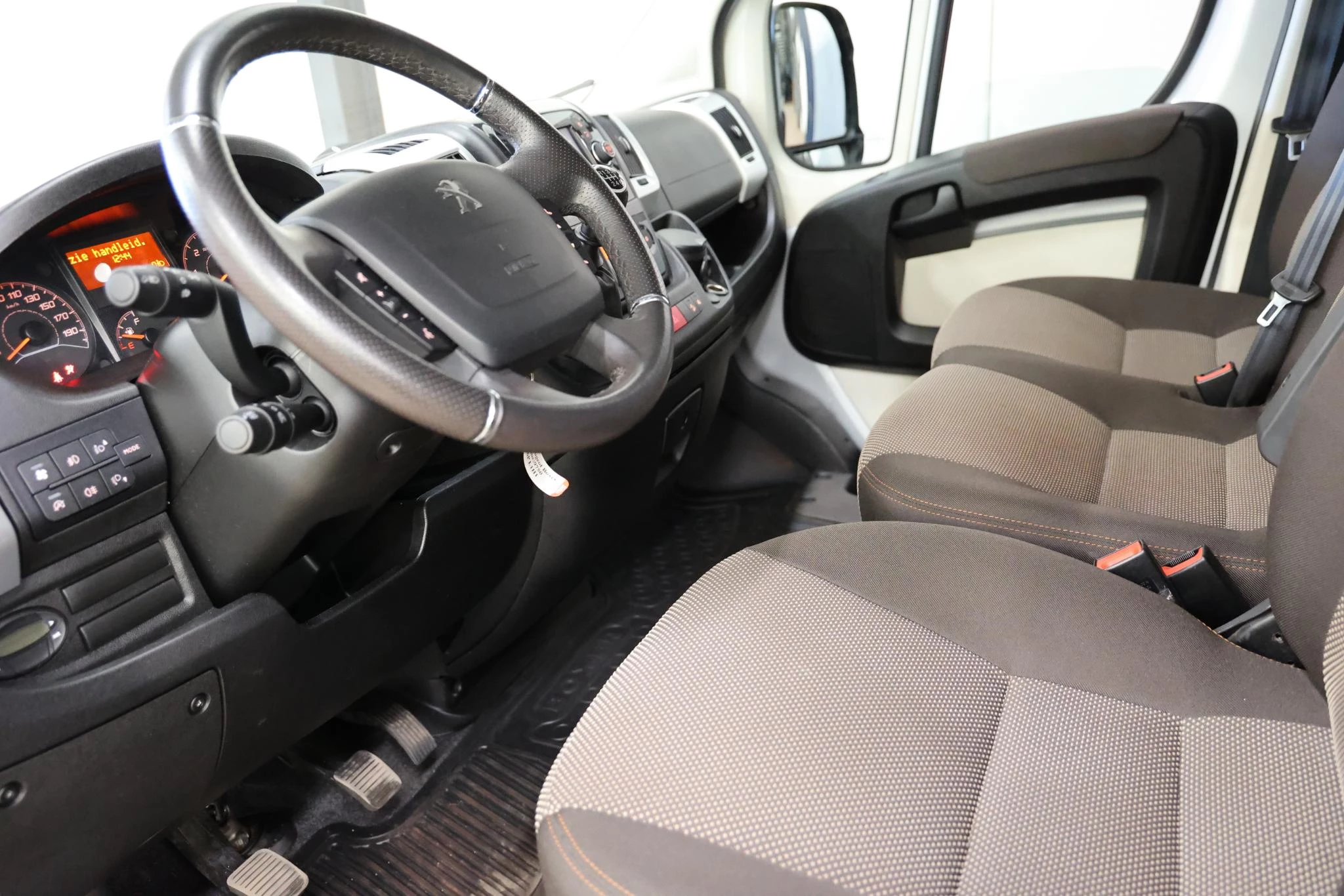 Hoofdafbeelding Peugeot Boxer
