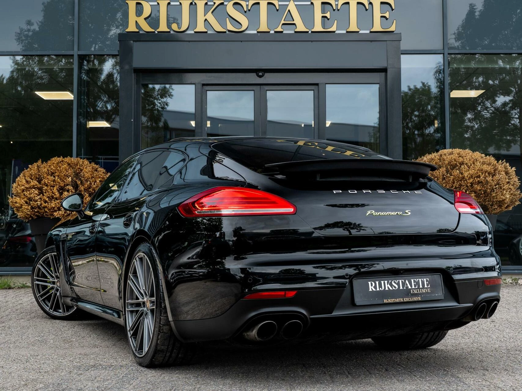 Hoofdafbeelding Porsche Panamera