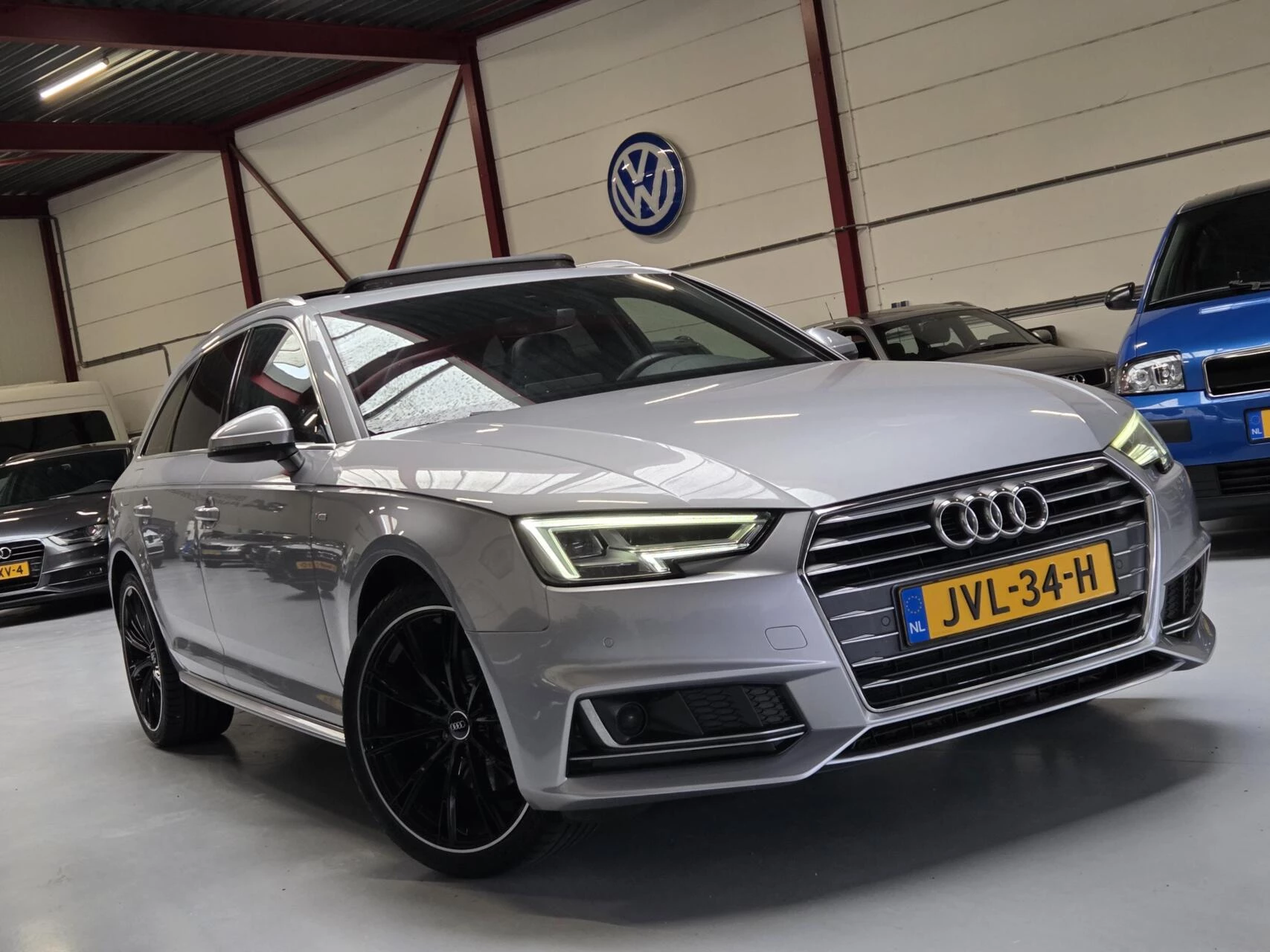 Hoofdafbeelding Audi A4