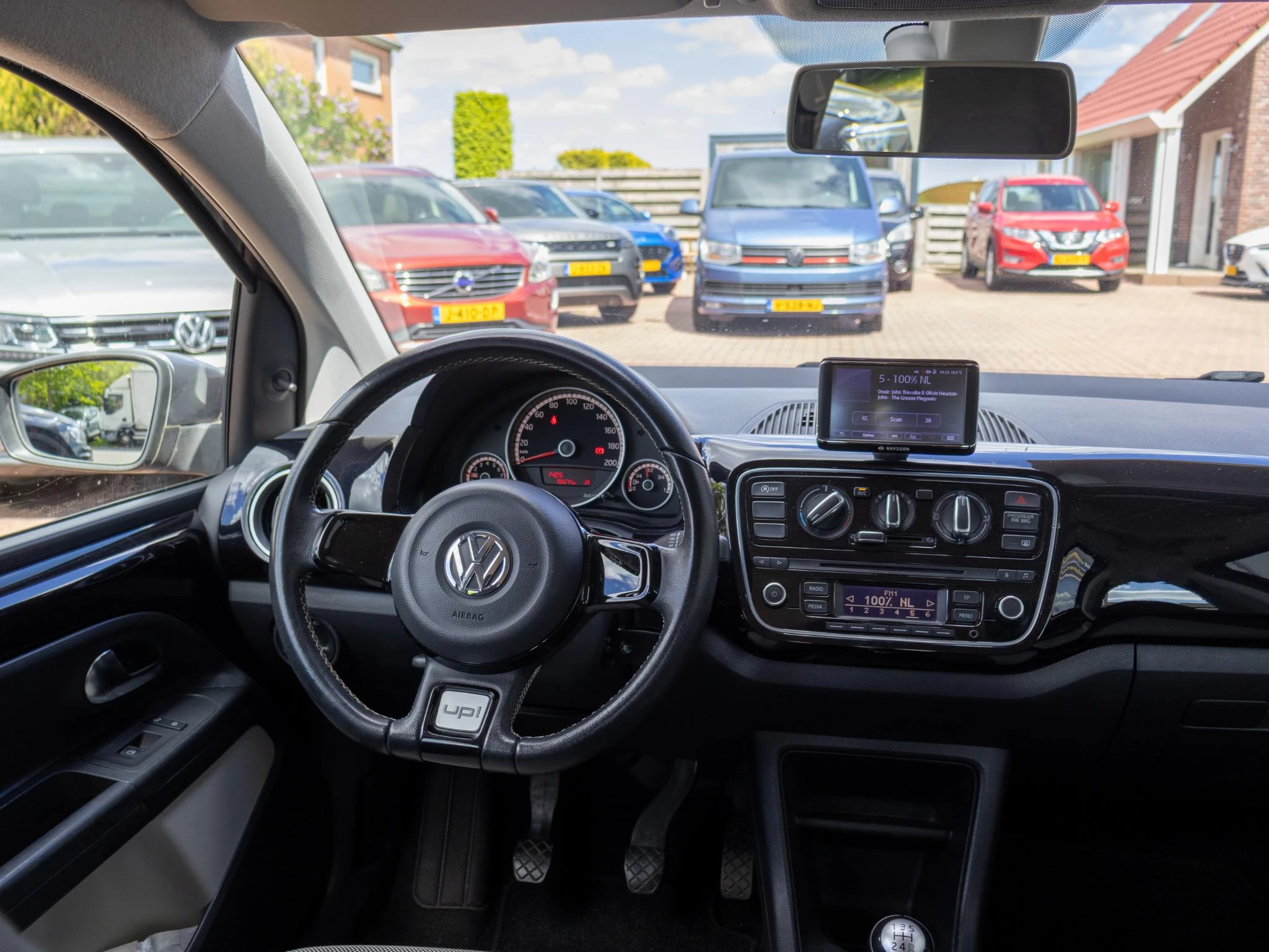 Hoofdafbeelding Volkswagen up!