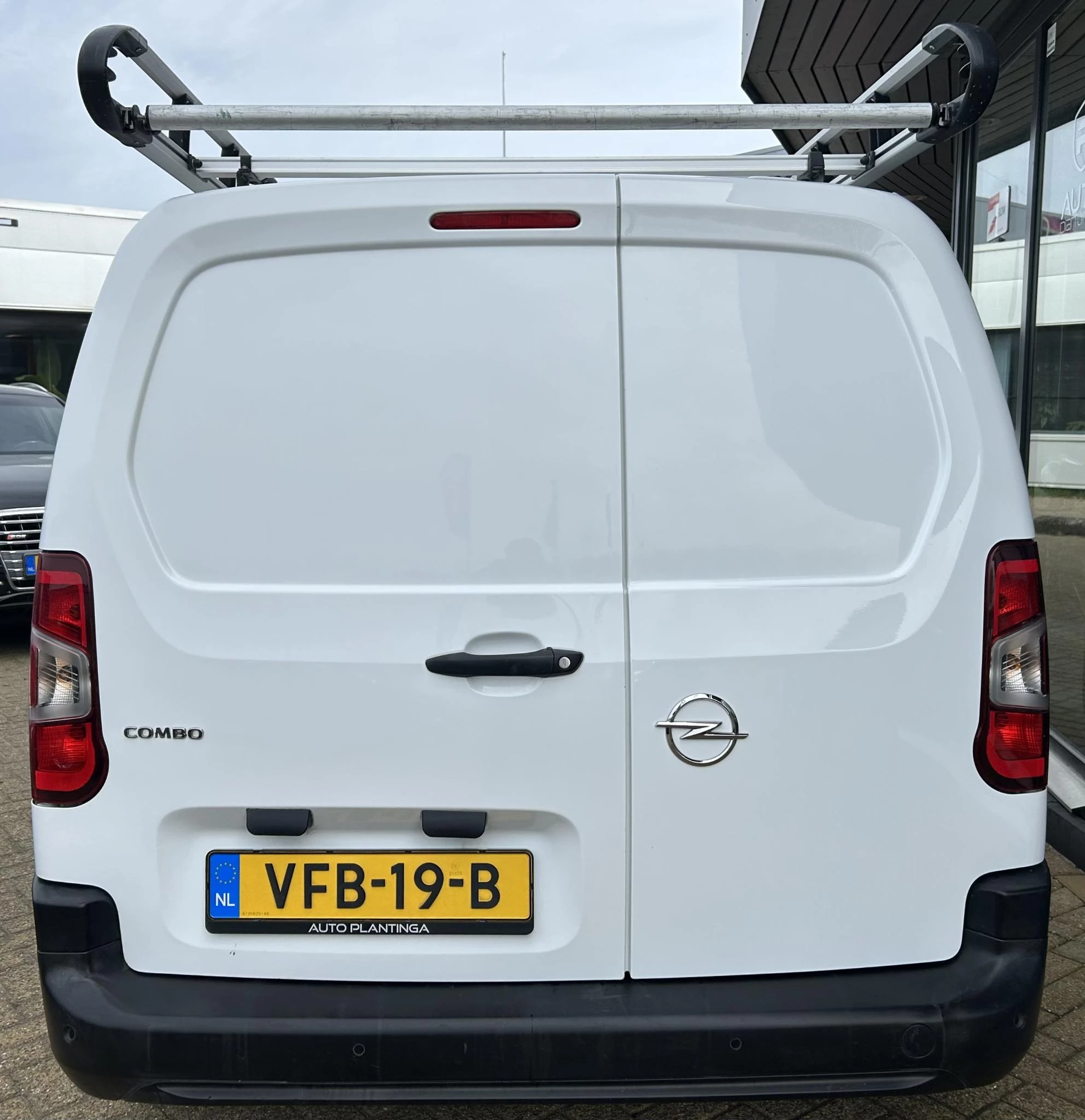Hoofdafbeelding Opel Combo