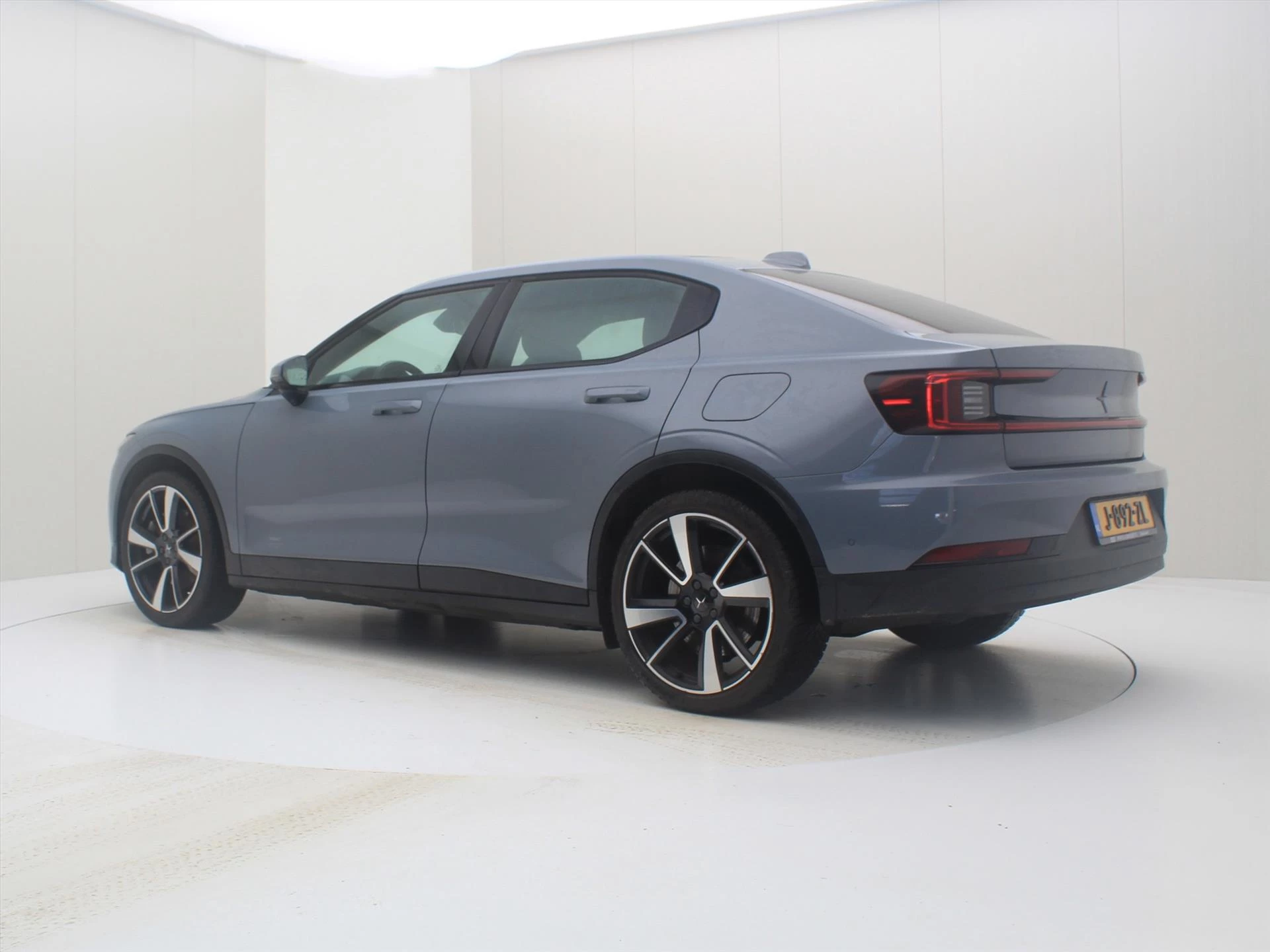 Hoofdafbeelding Polestar 2