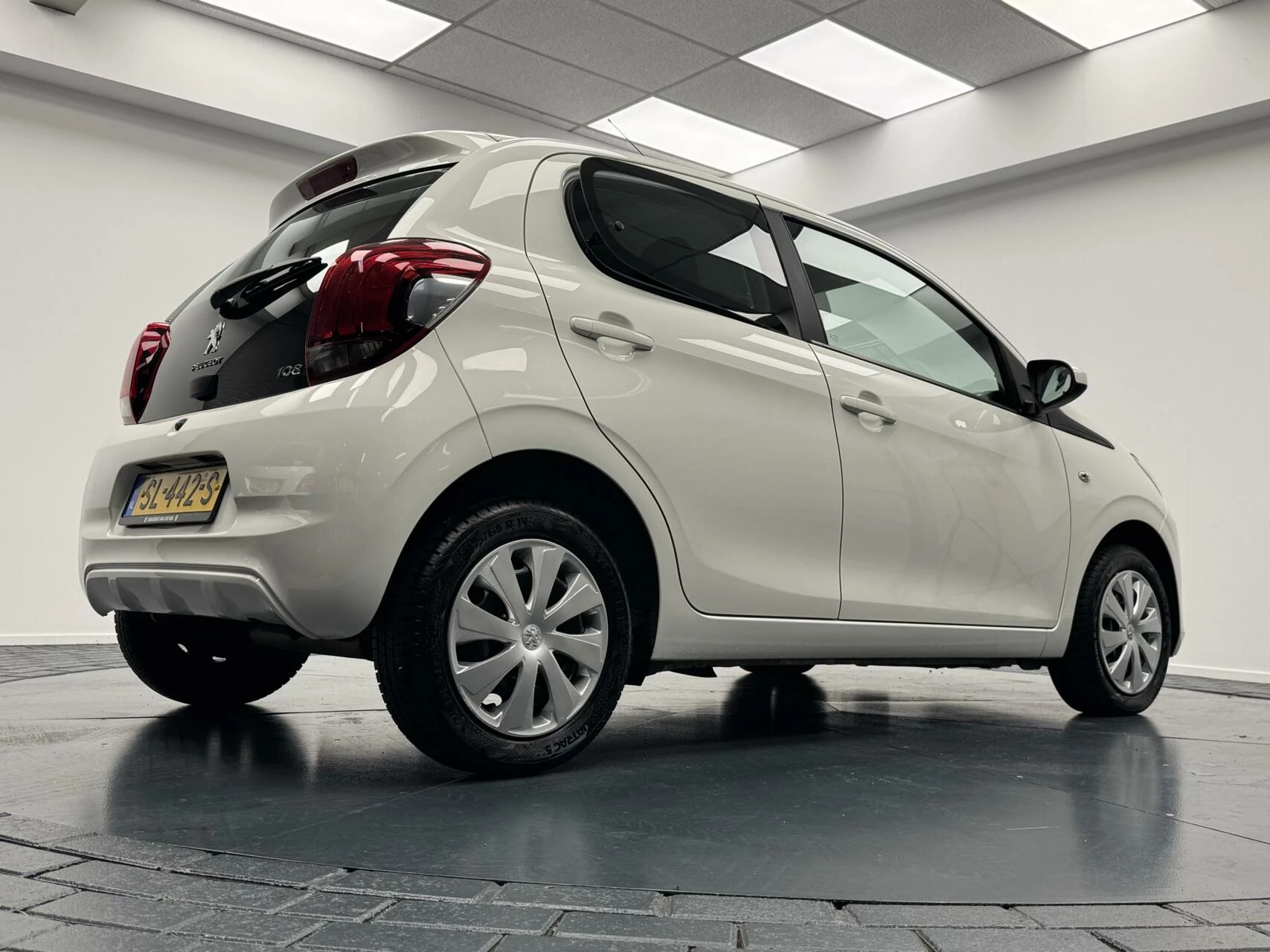 Hoofdafbeelding Peugeot 108