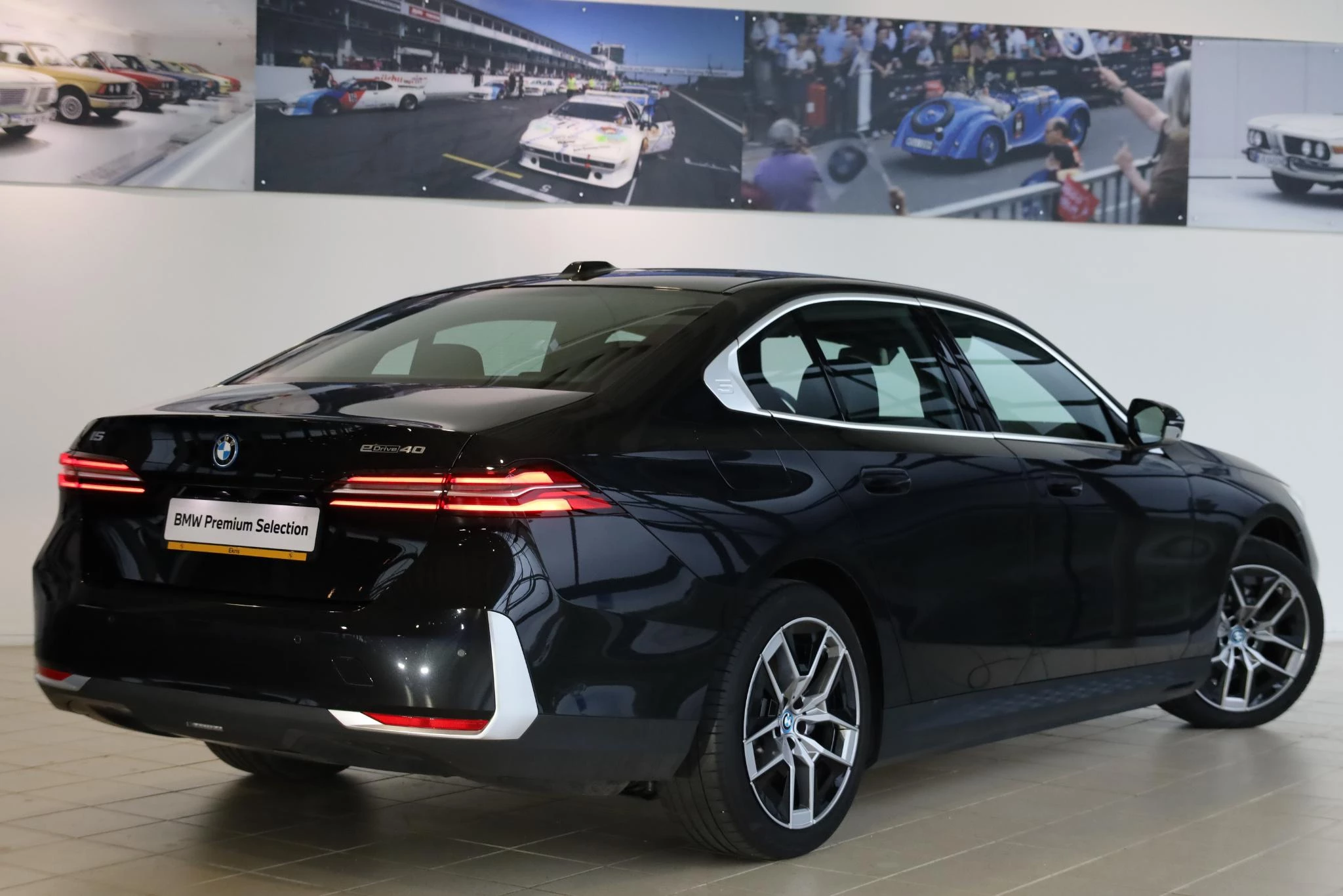 Hoofdafbeelding BMW i5