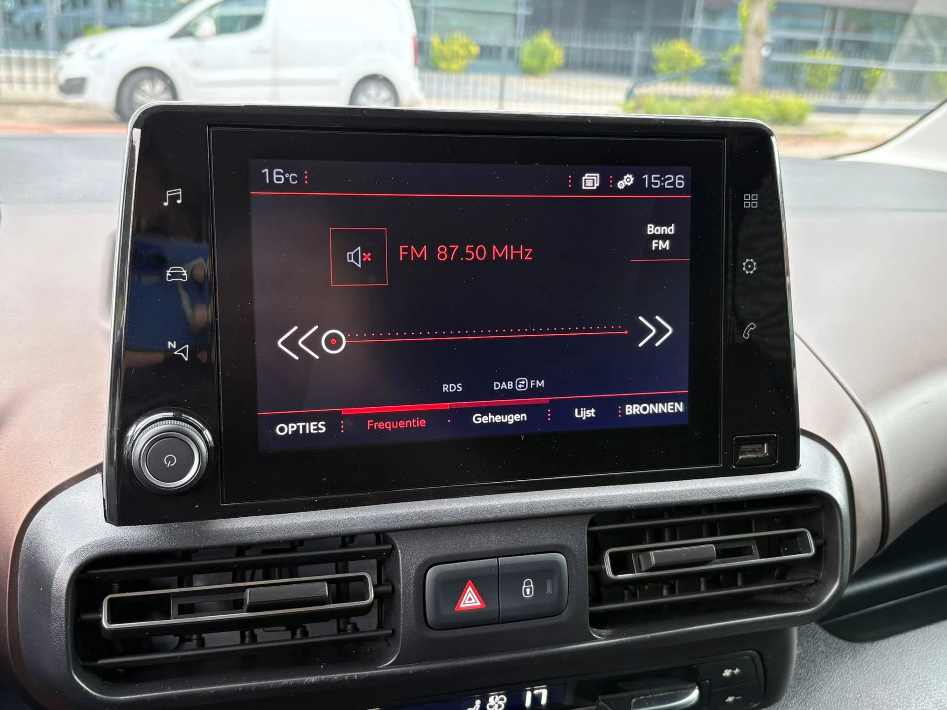 Hoofdafbeelding Peugeot Rifter