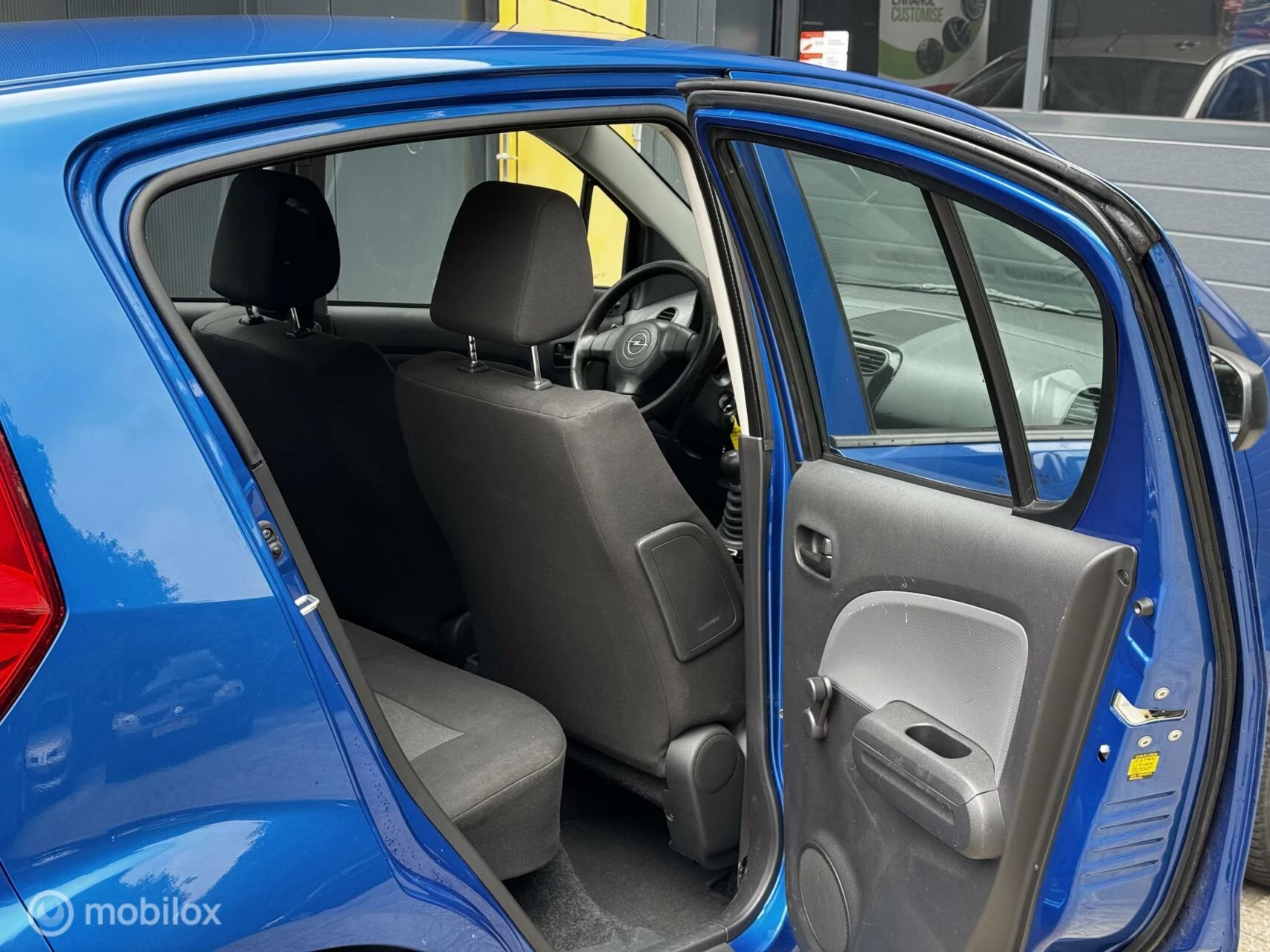 Hoofdafbeelding Opel Agila