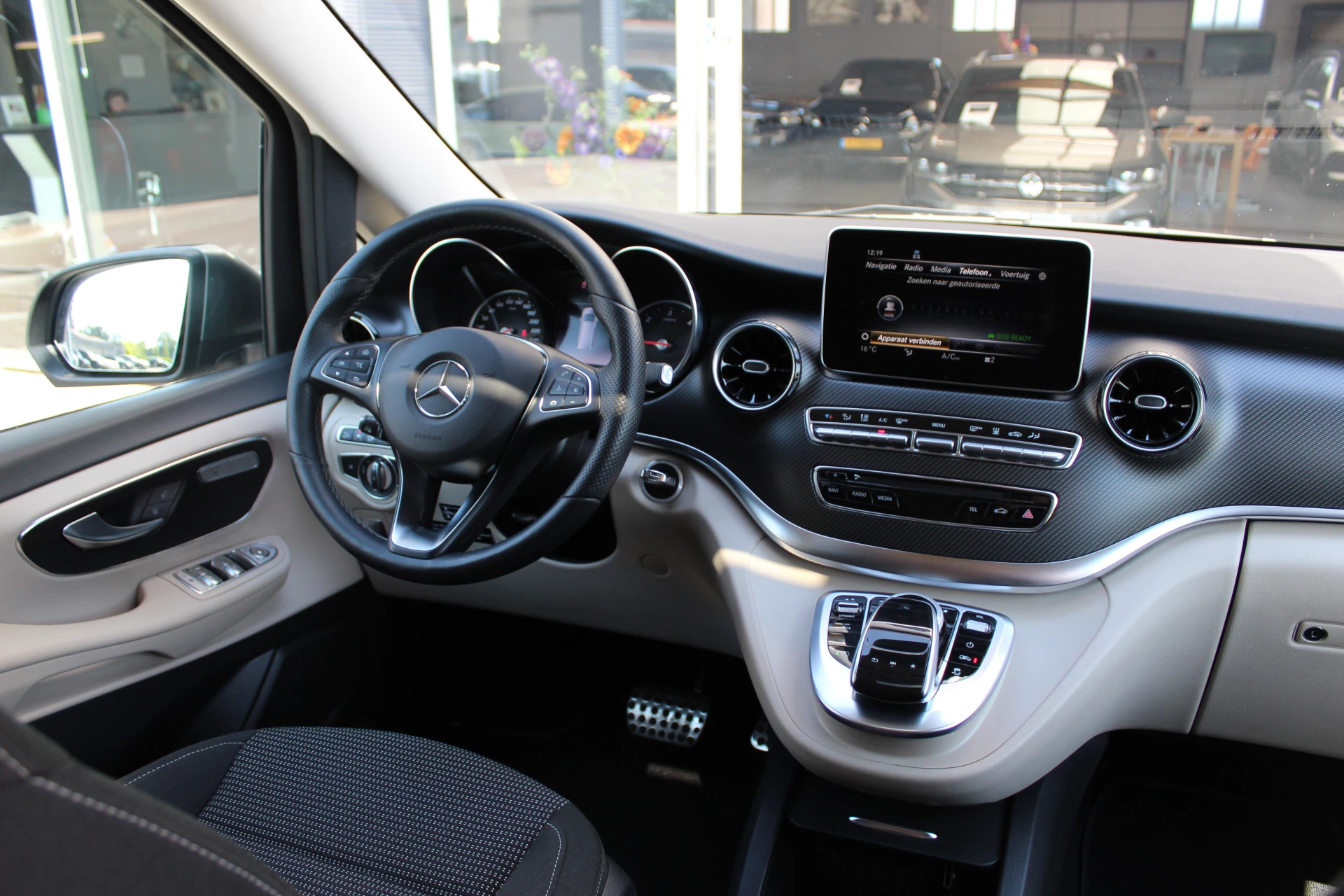 Hoofdafbeelding Mercedes-Benz Marco Polo