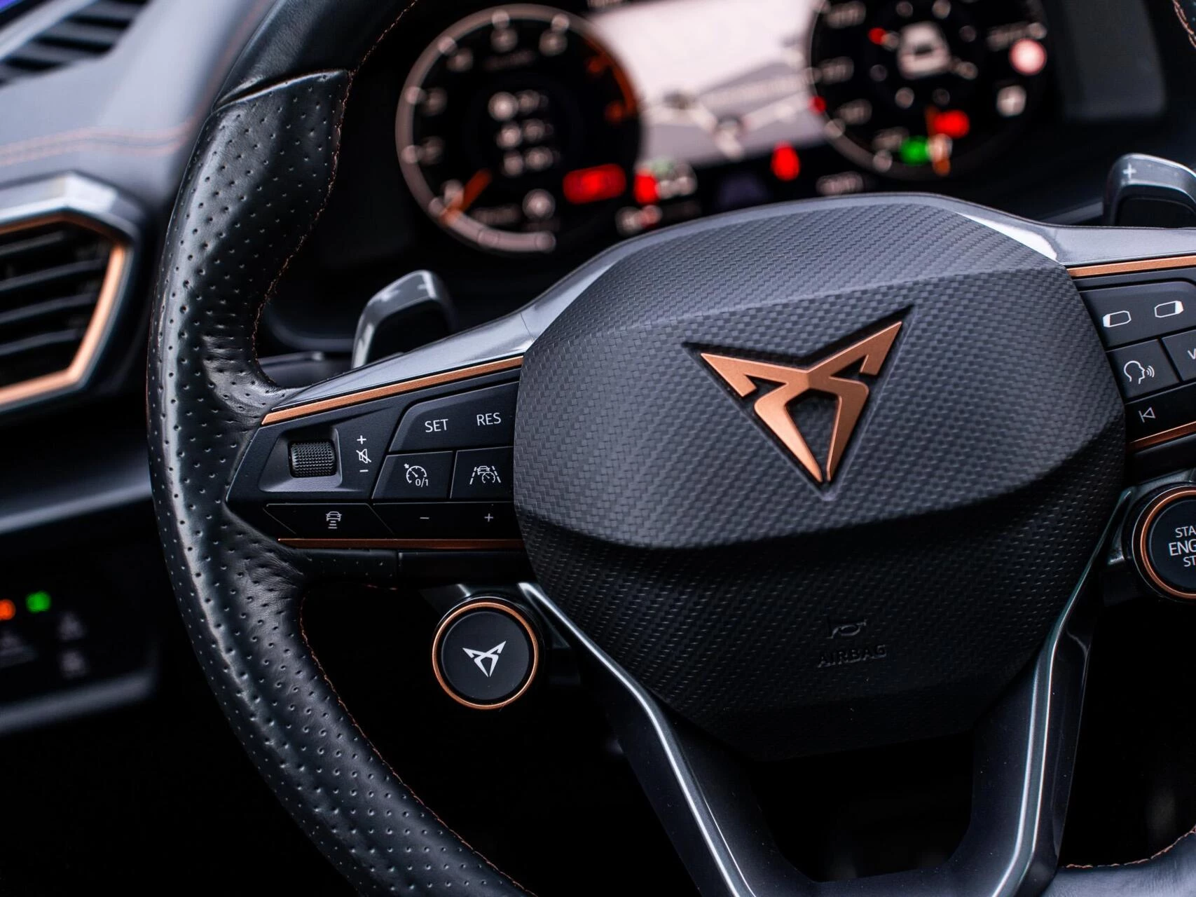 Hoofdafbeelding CUPRA Formentor