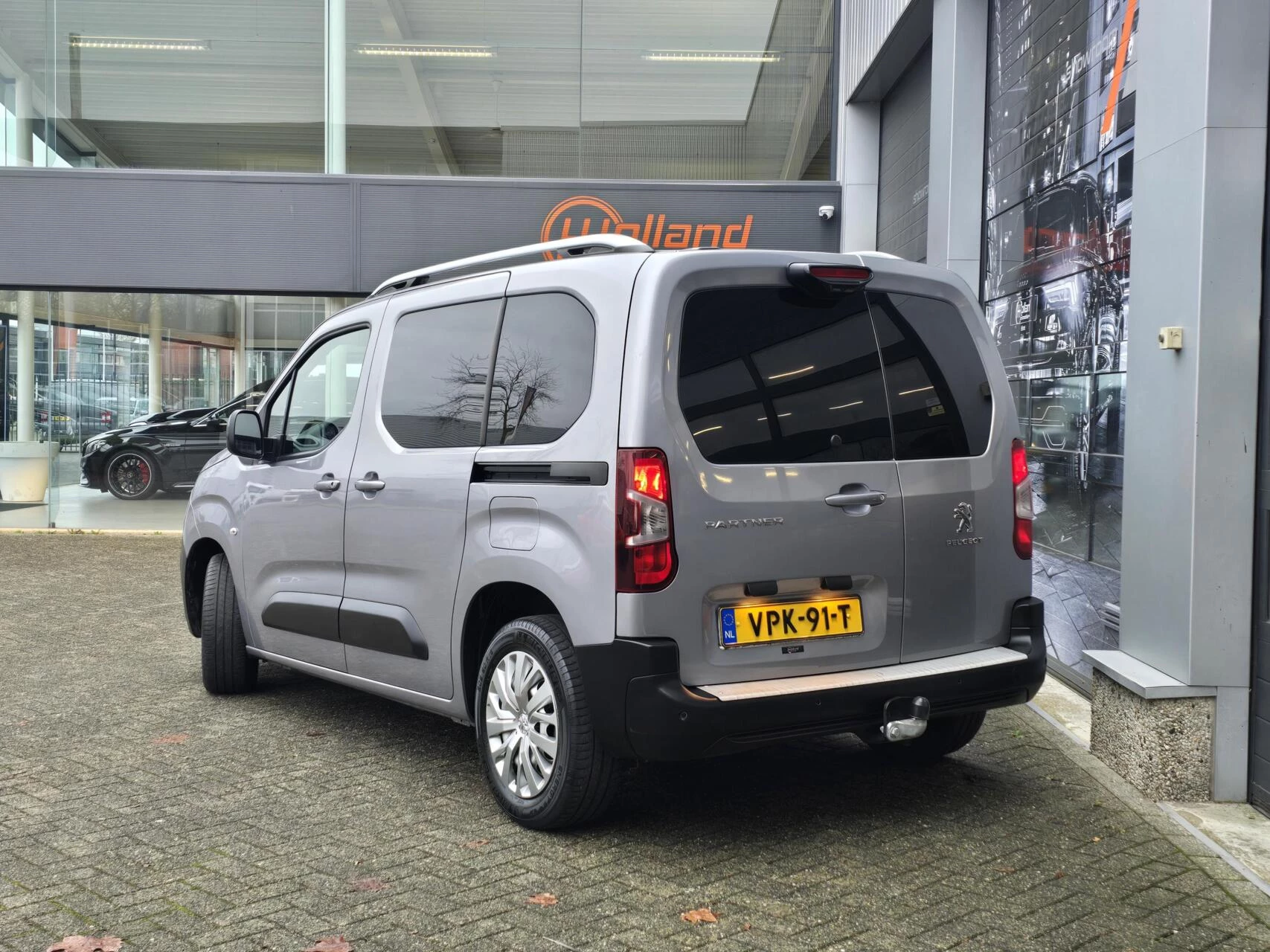 Hoofdafbeelding Peugeot Partner