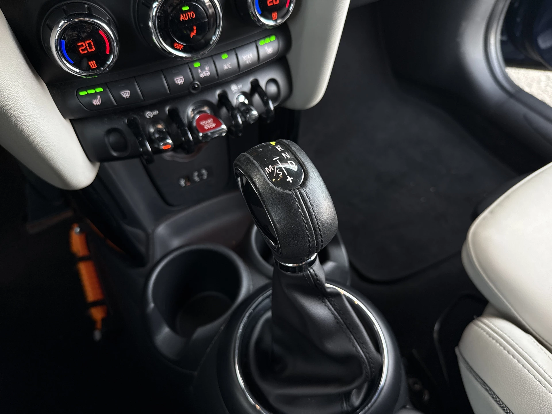 Hoofdafbeelding MINI Cooper