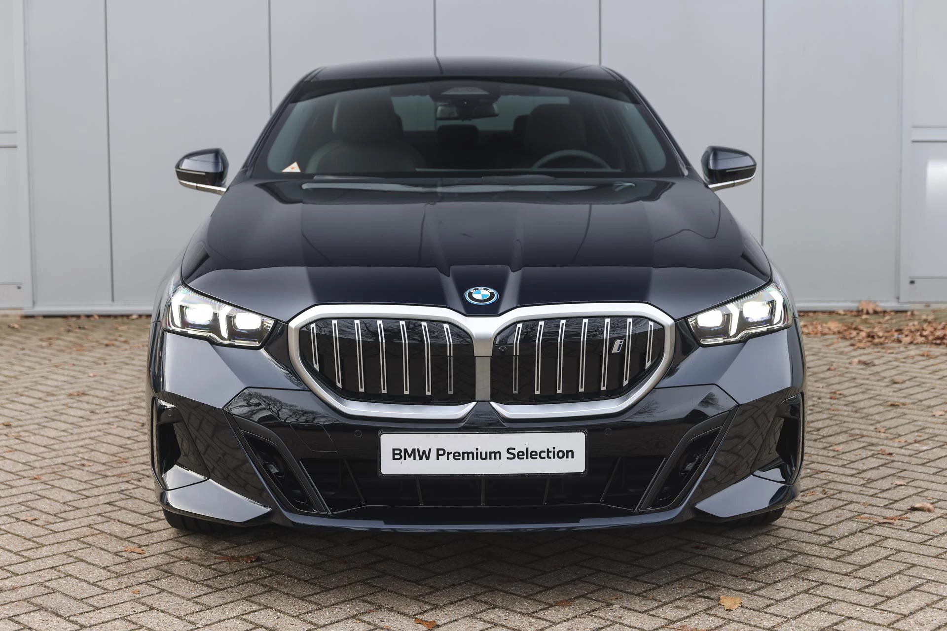 Hoofdafbeelding BMW i5