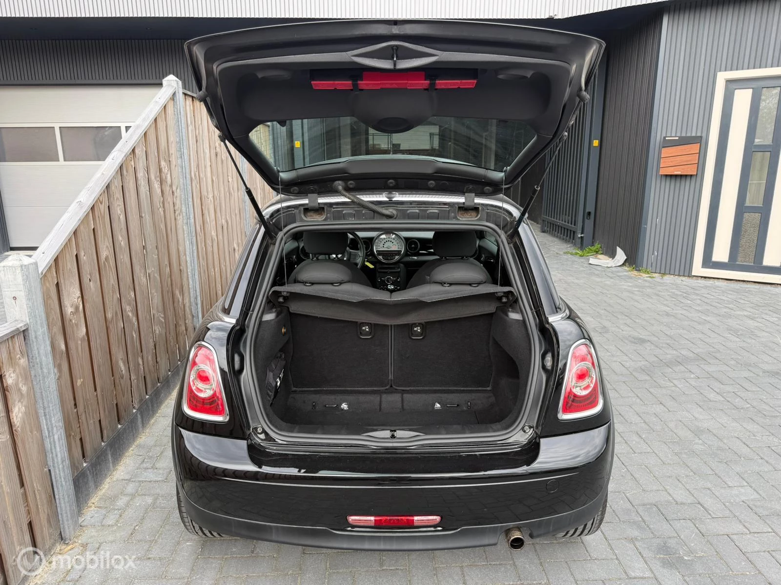 Hoofdafbeelding MINI One