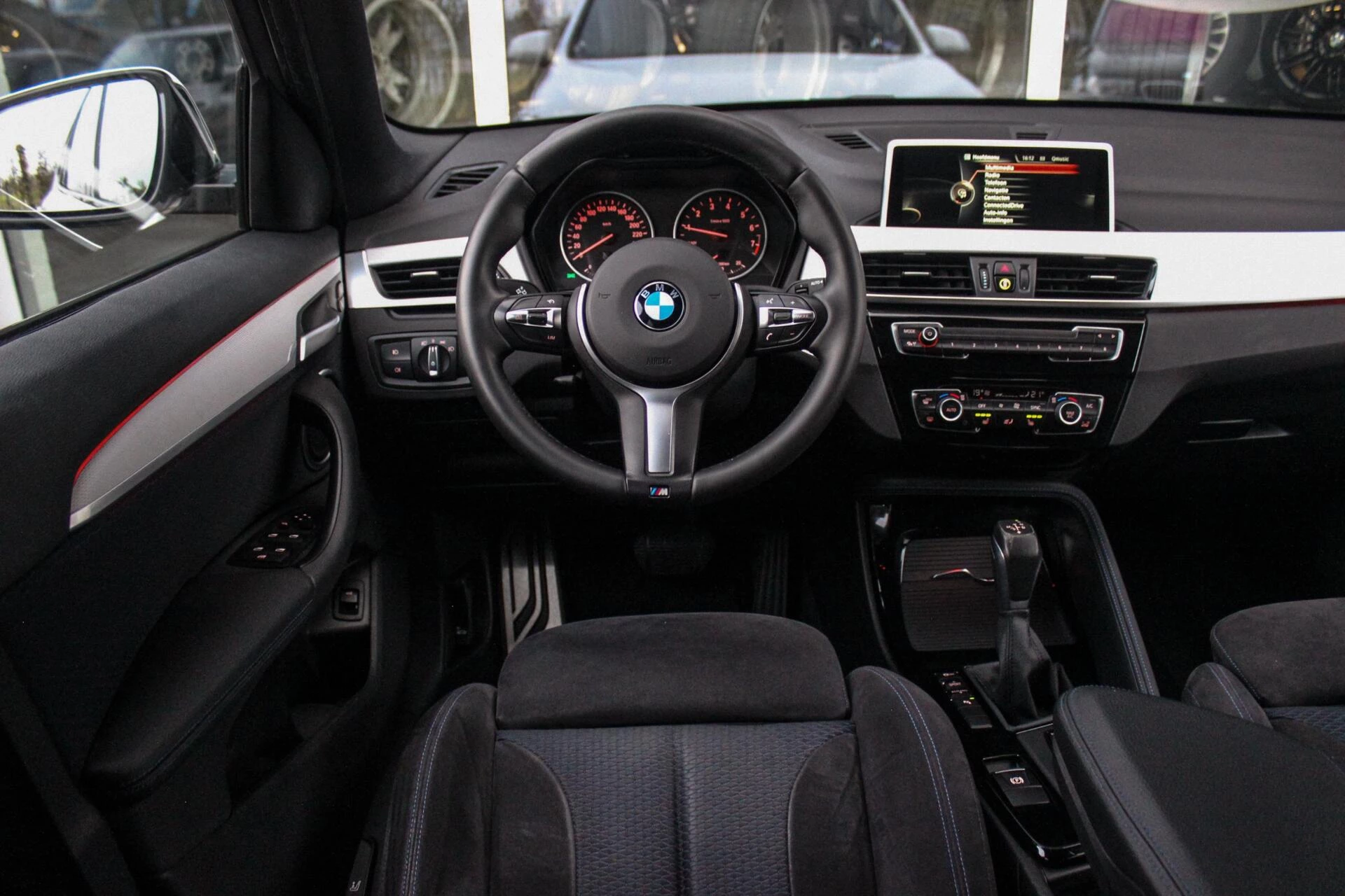 Hoofdafbeelding BMW X1