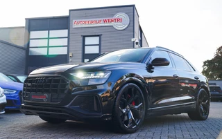 Audi Q8 55 TFSI e quattro Pro Line S | Luchtvering | Rood bekleding | ABT Bumper