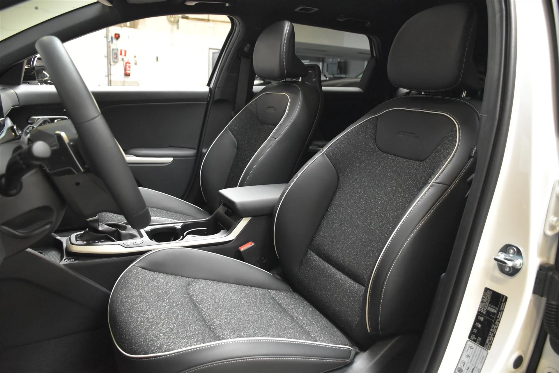 Hoofdafbeelding Kia K4