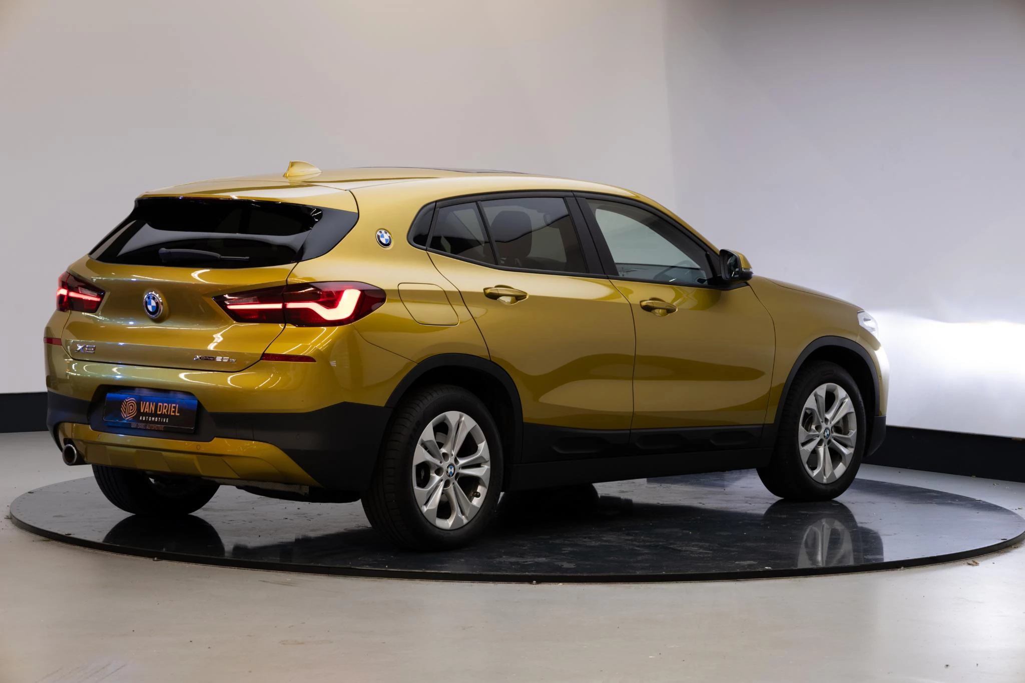 Hoofdafbeelding BMW X2