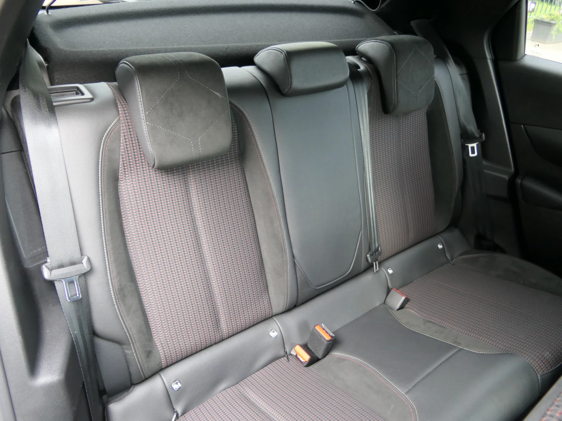 Hoofdafbeelding DS DS 3