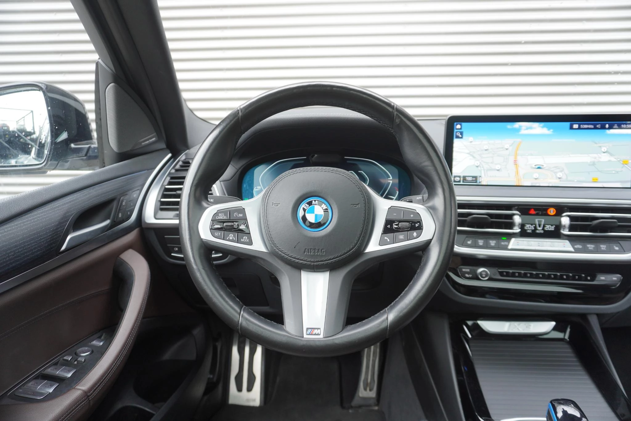 Hoofdafbeelding BMW iX3