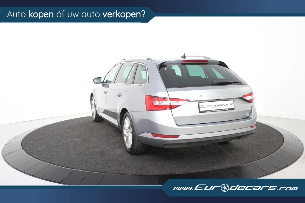 Hoofdafbeelding Škoda Superb