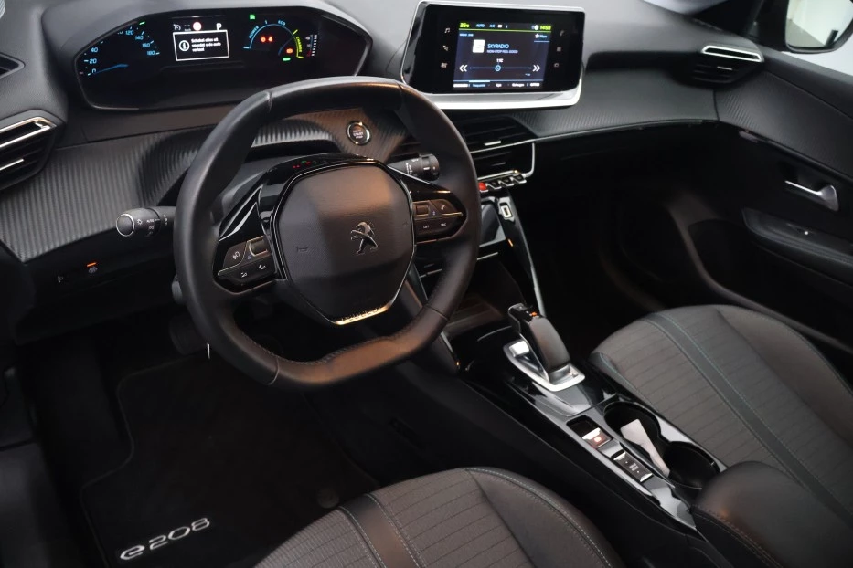 Hoofdafbeelding Peugeot e-208