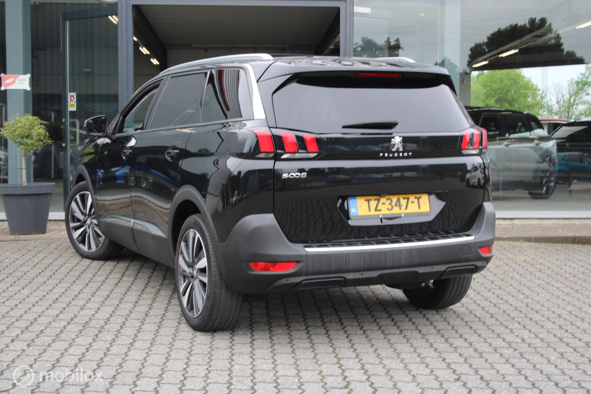 Hoofdafbeelding Peugeot 5008