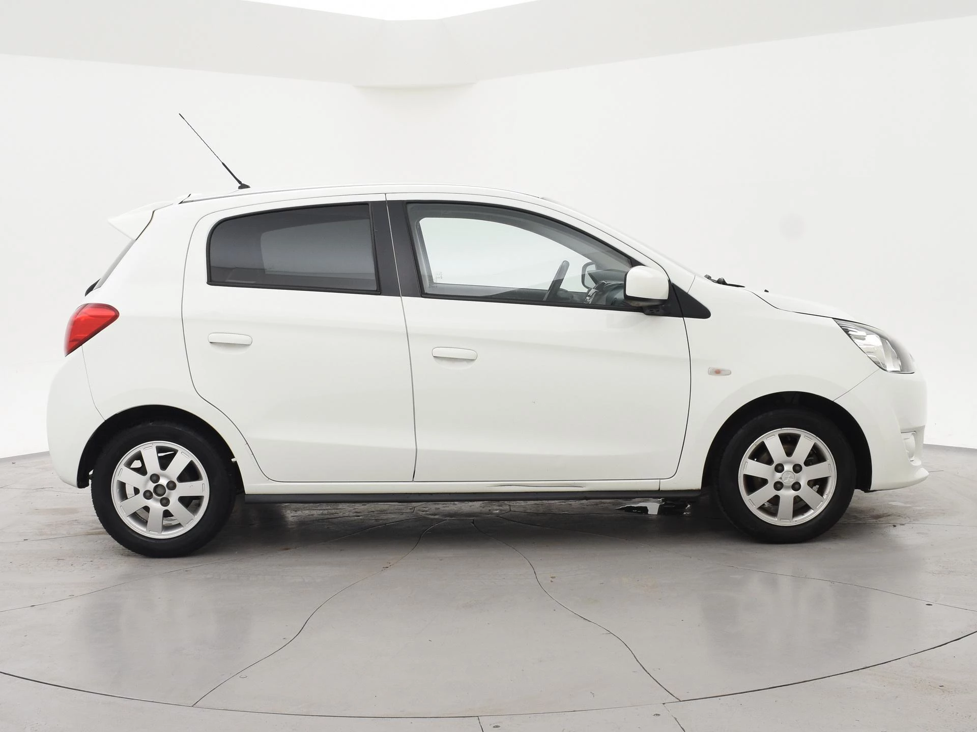 Hoofdafbeelding Mitsubishi Space Star