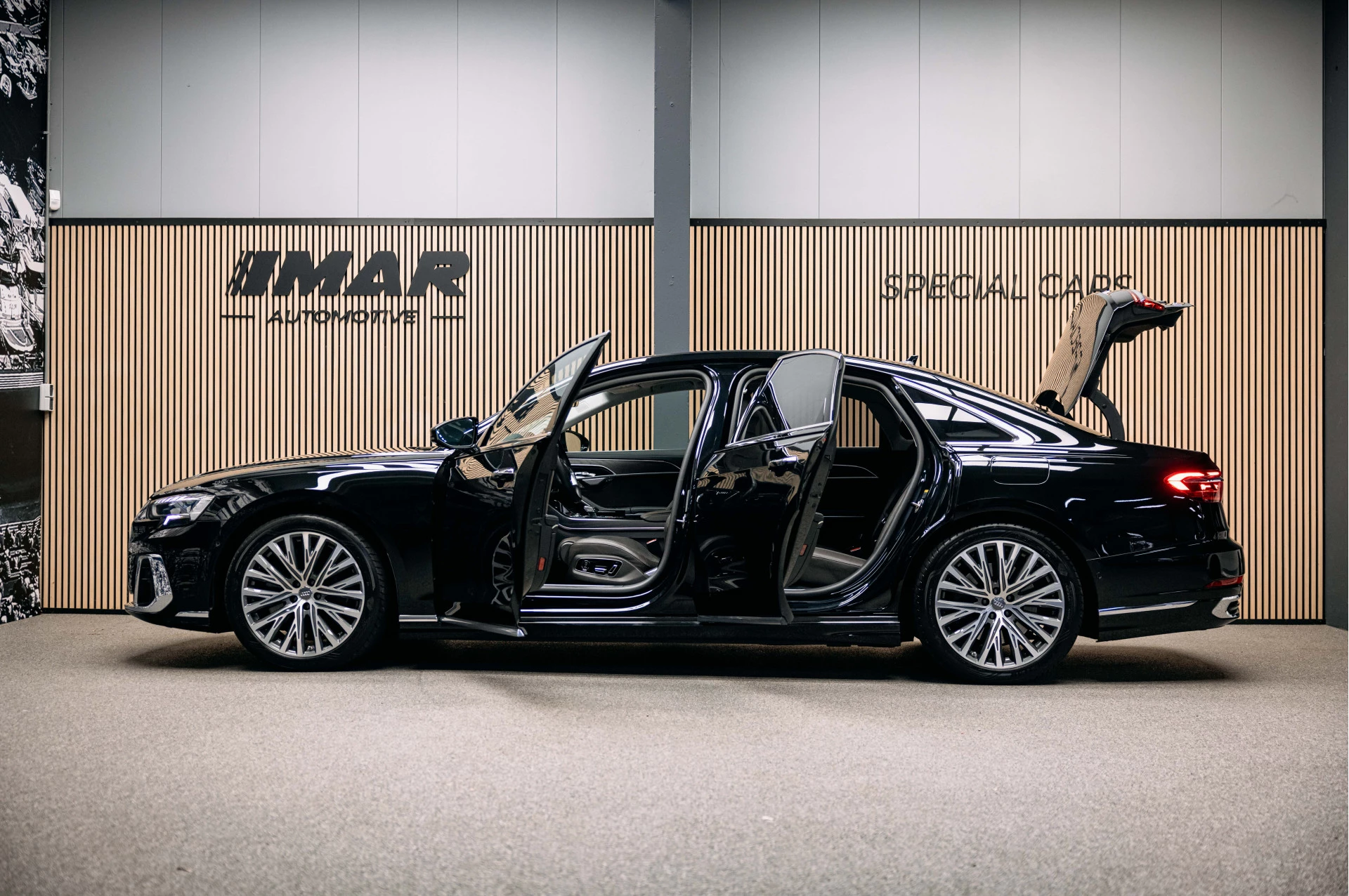 Hoofdafbeelding Audi A8