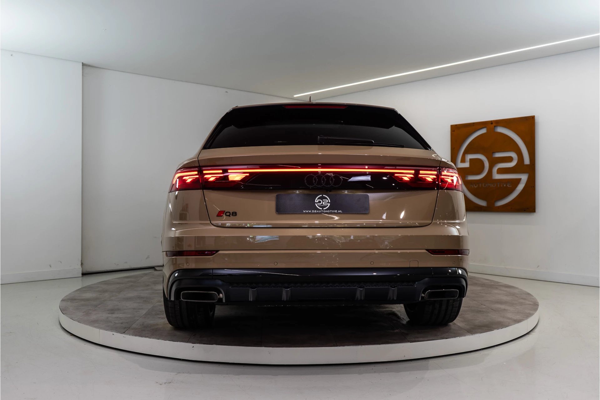 Hoofdafbeelding Audi Q8