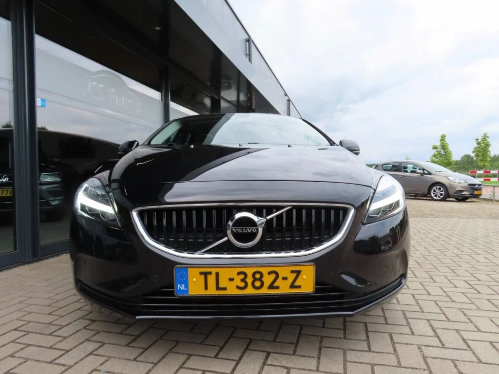 Hoofdafbeelding Volvo V40