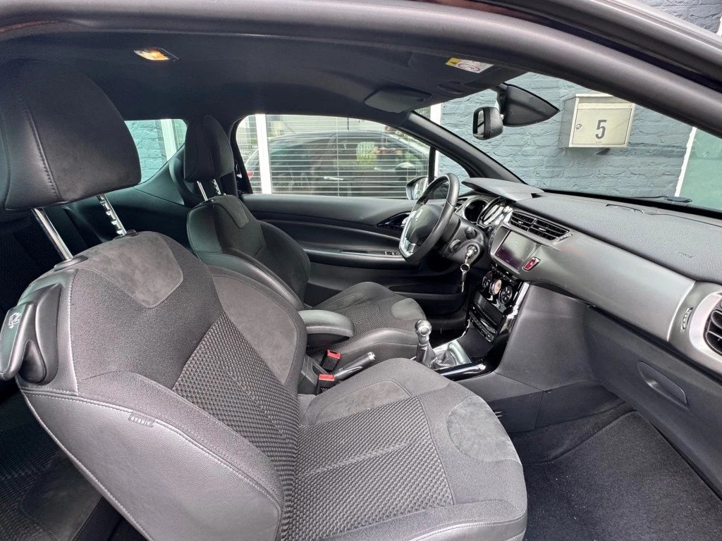 Hoofdafbeelding DS DS 3