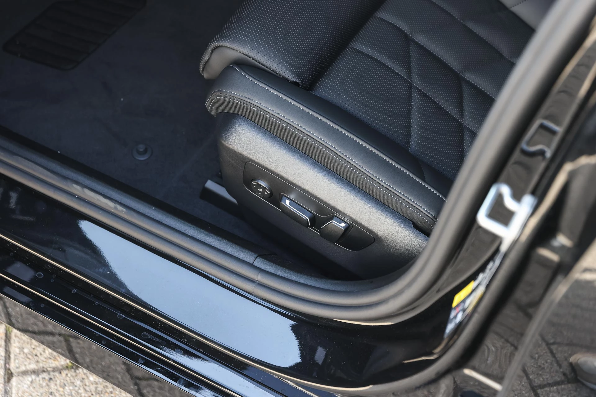 Hoofdafbeelding BMW i5