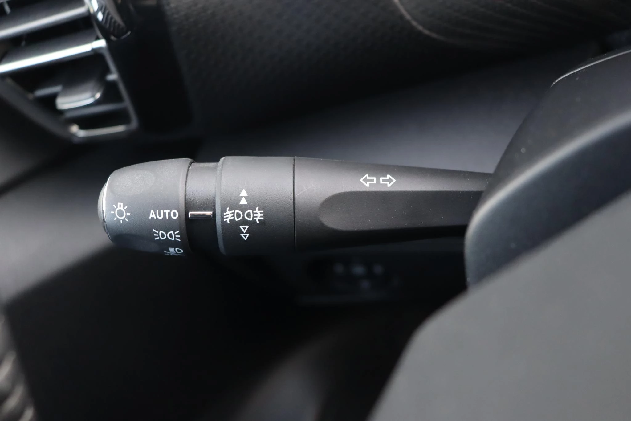 Hoofdafbeelding Citroën ë-C4