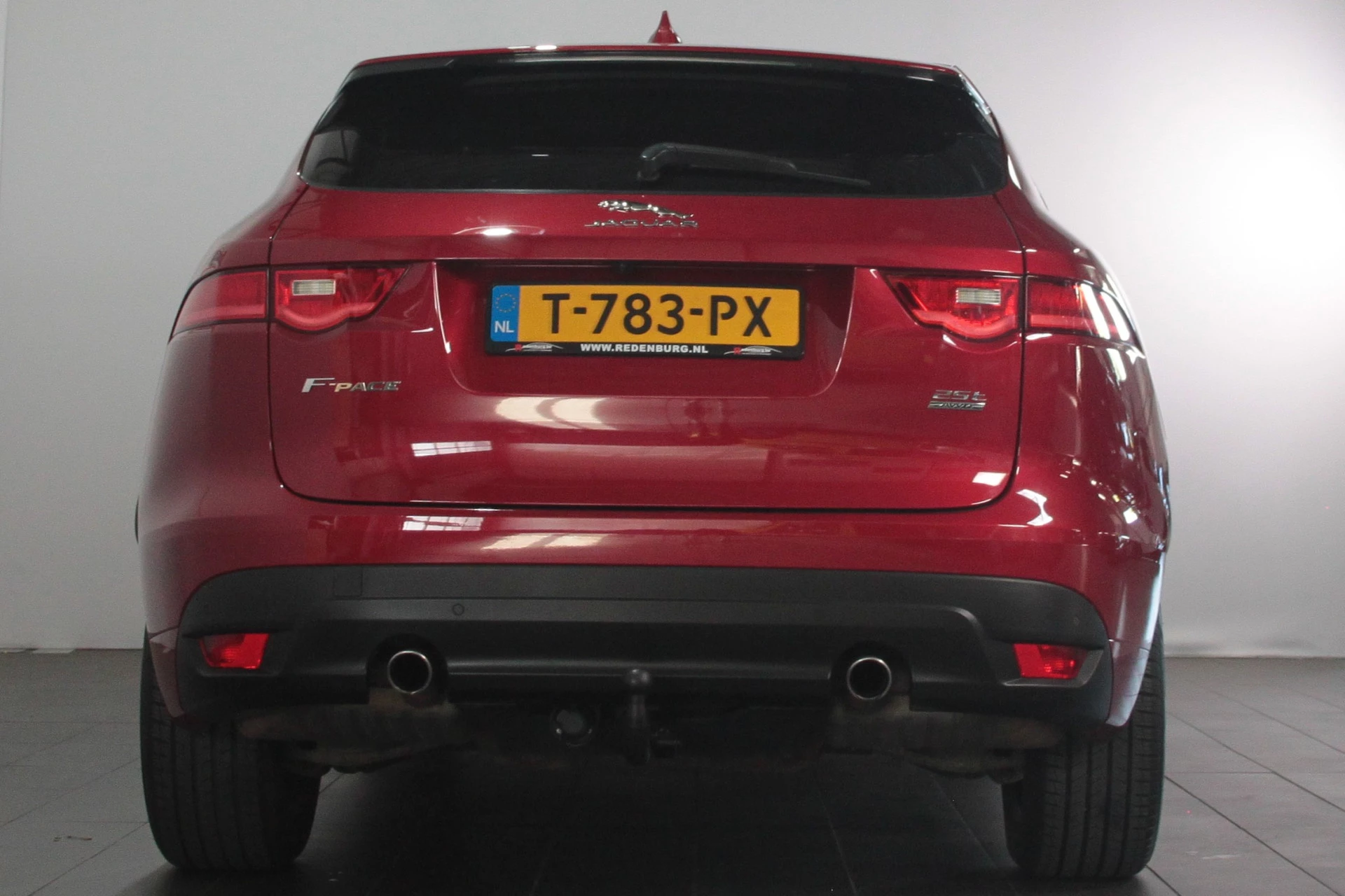 Hoofdafbeelding Jaguar F-PACE