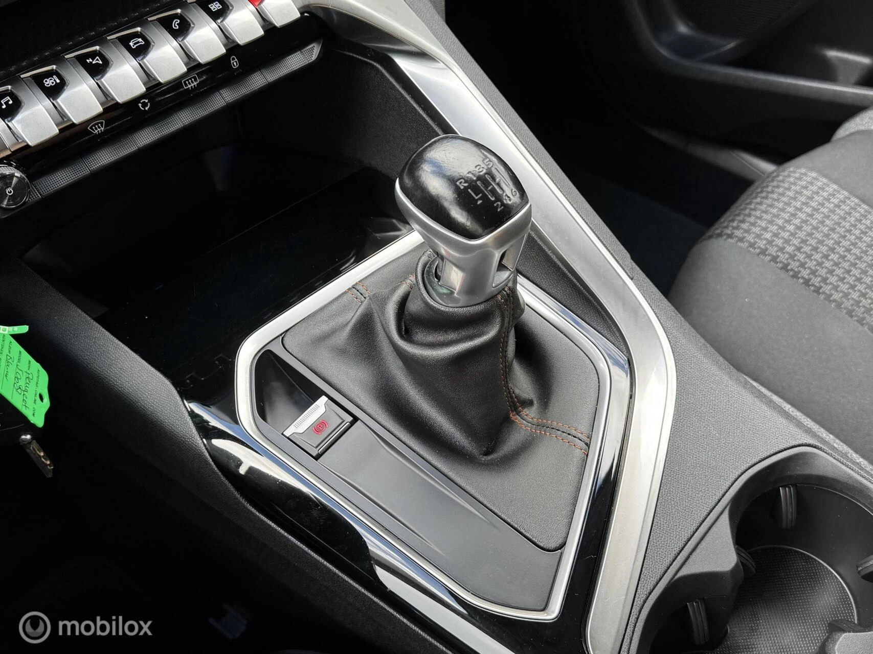 Hoofdafbeelding Peugeot 5008