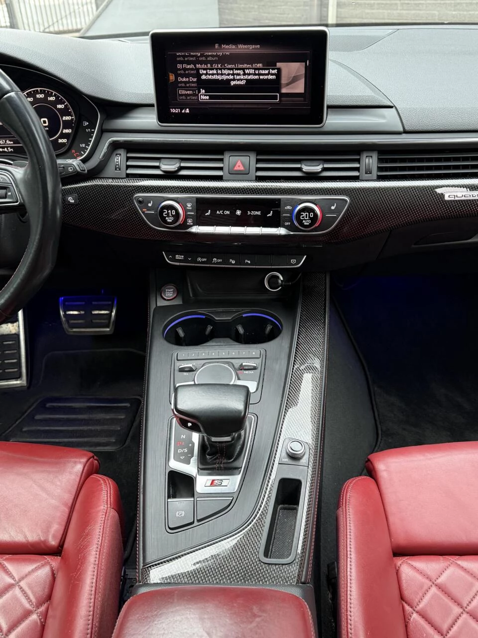 Hoofdafbeelding Audi S4