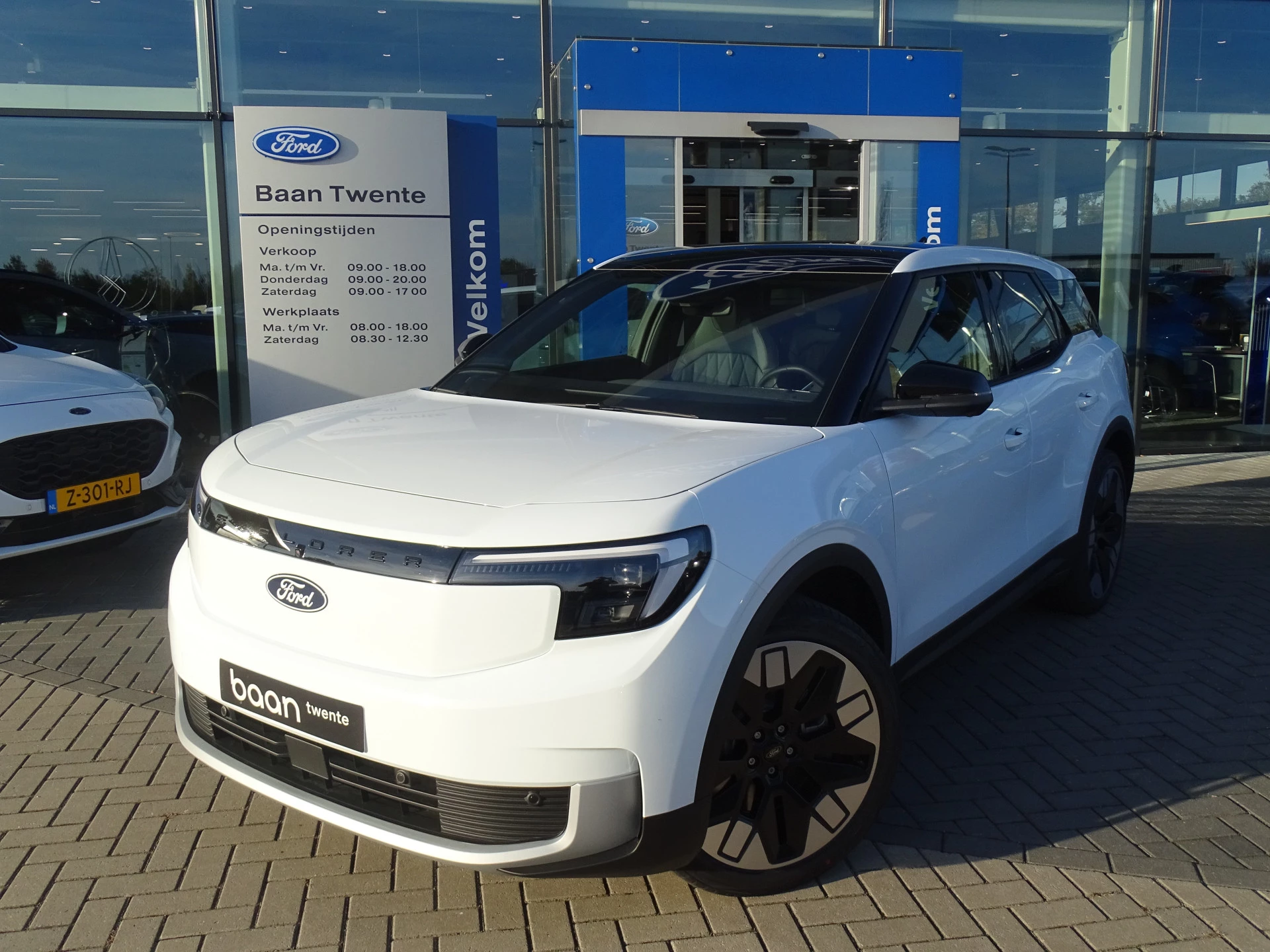 Hoofdafbeelding Ford Explorer EV