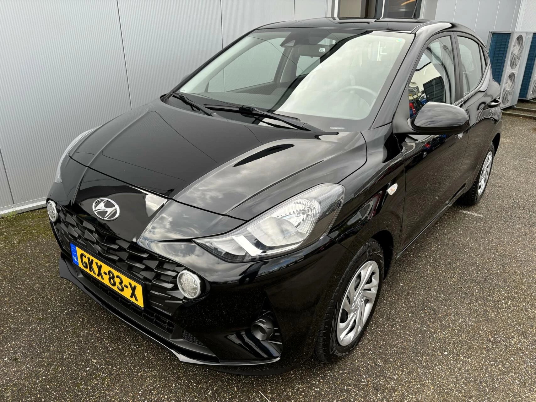 Hoofdafbeelding Hyundai i10