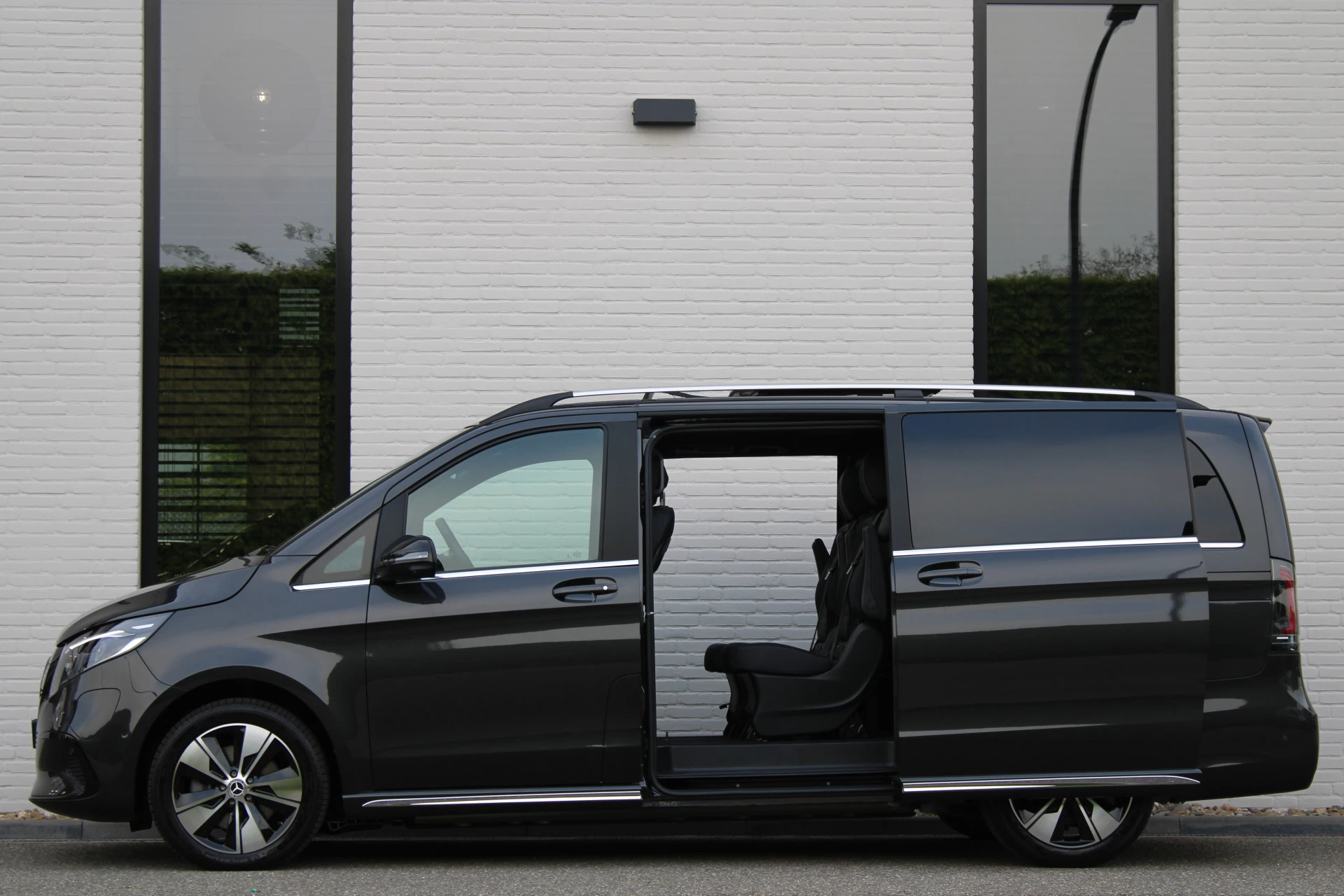 Hoofdafbeelding Mercedes-Benz EQV