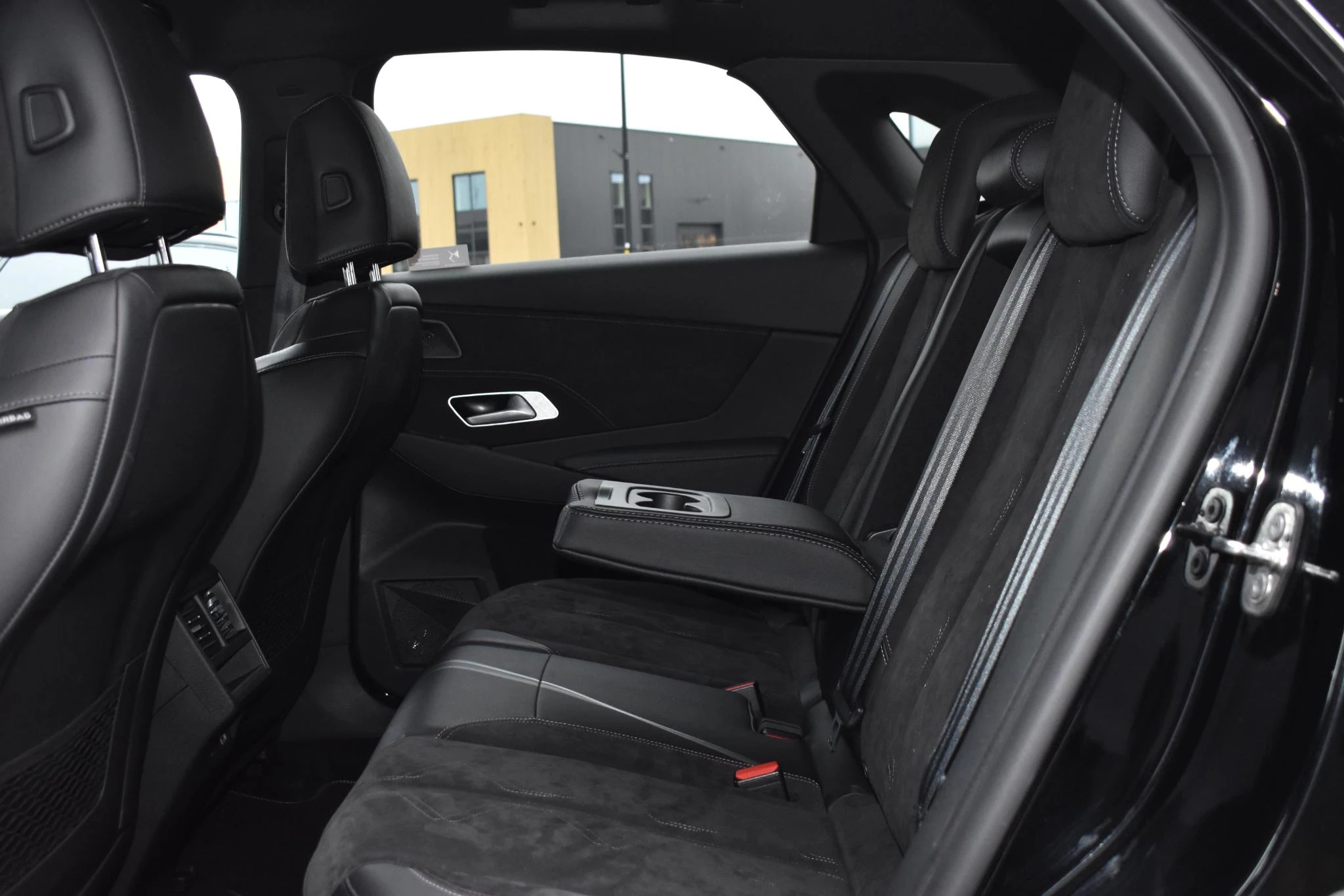 Hoofdafbeelding DS DS 7