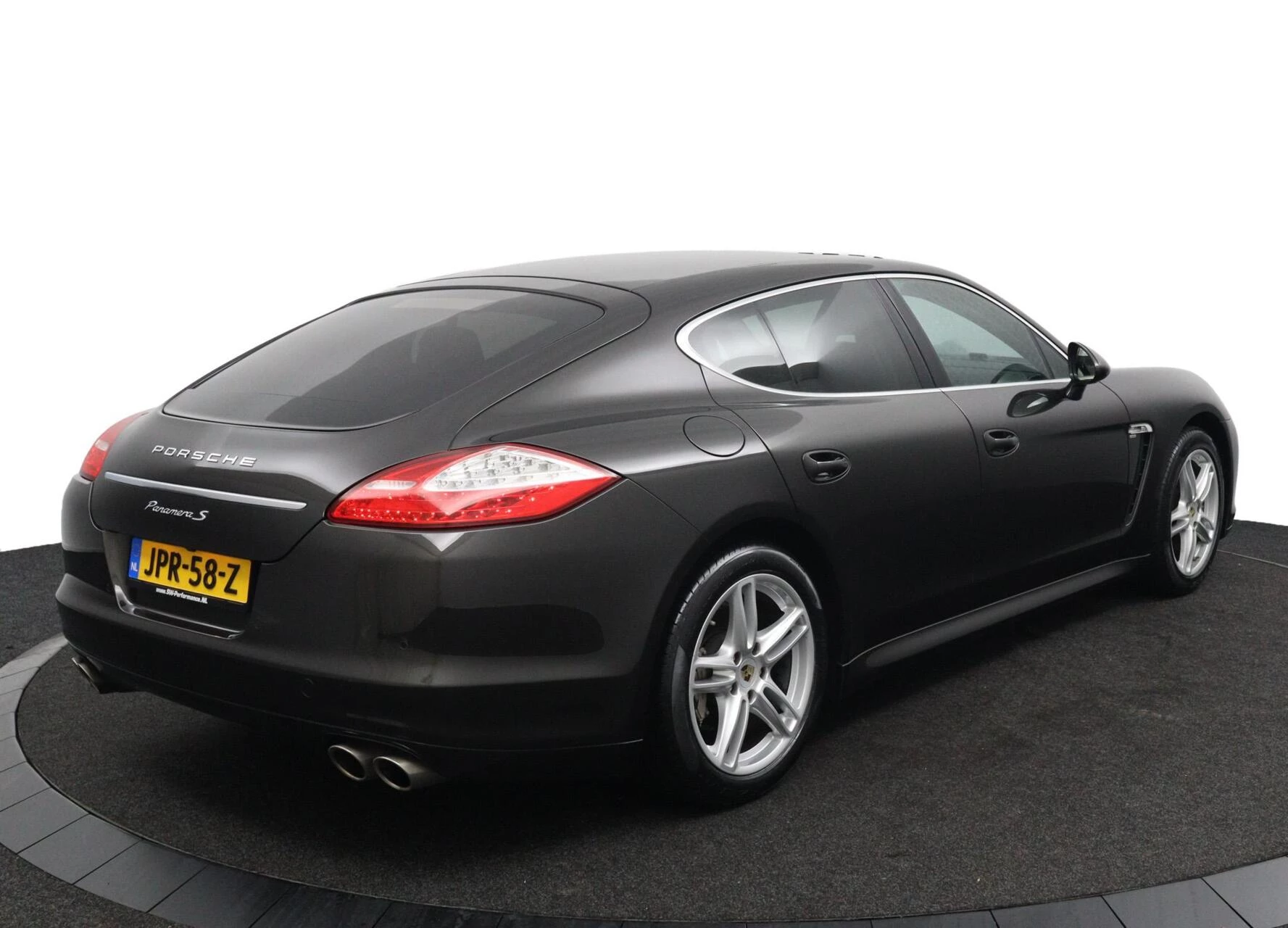 Hoofdafbeelding Porsche Panamera