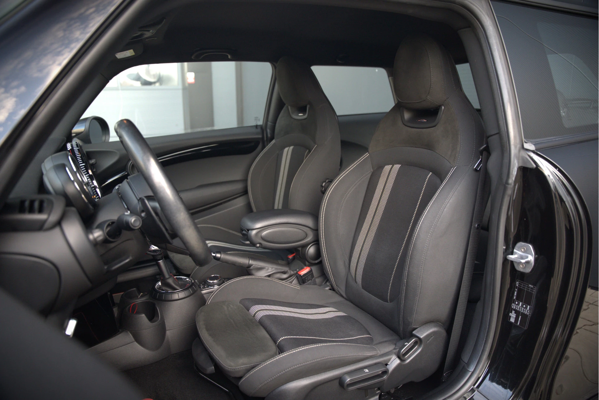 Hoofdafbeelding MINI Cooper